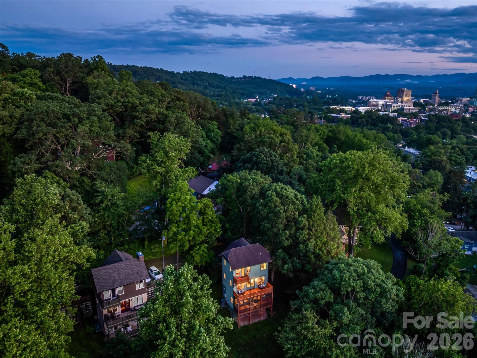 14 Sunset Drive - Photo 3