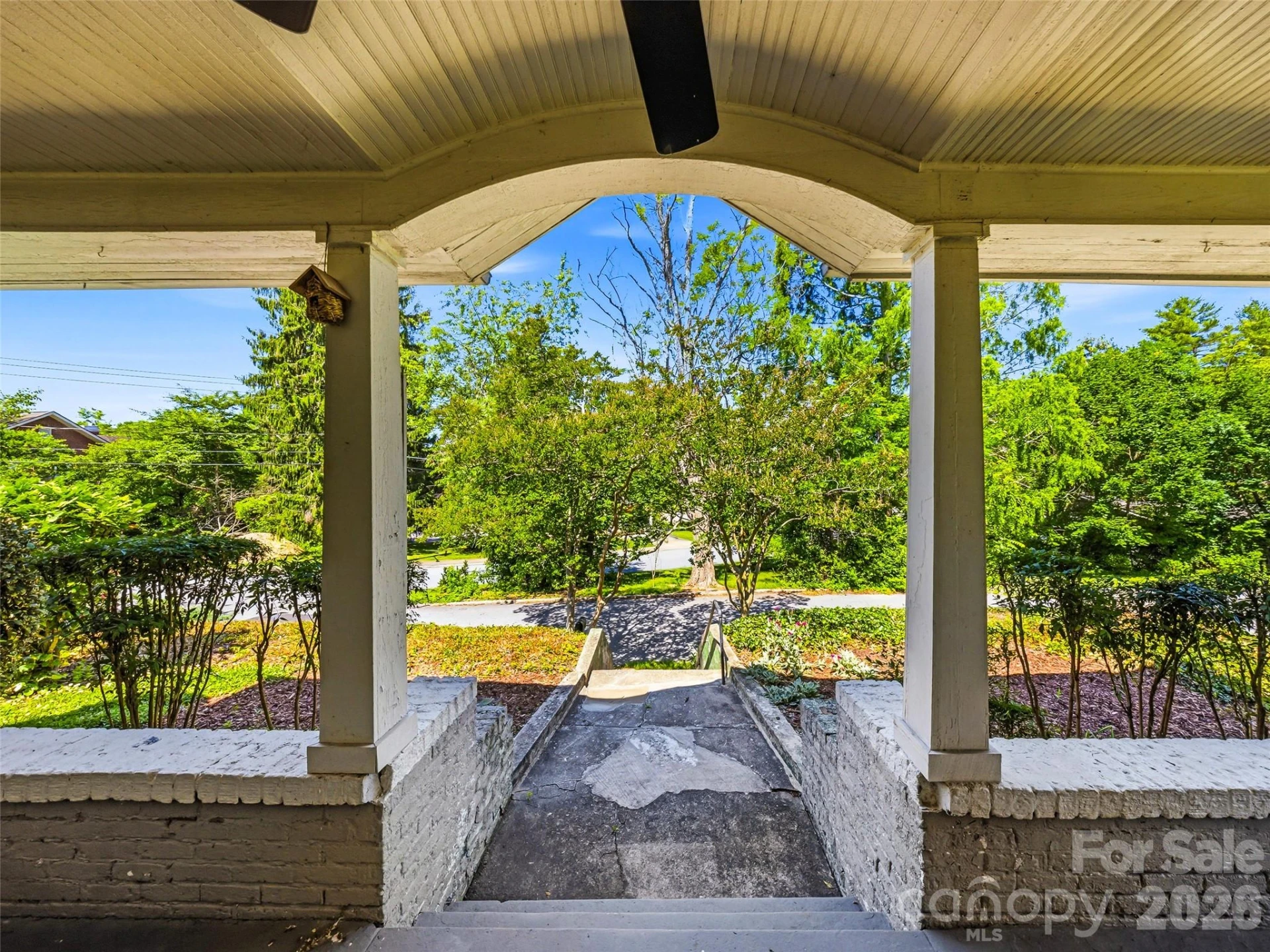 1214 Oakland Street - Photo 7