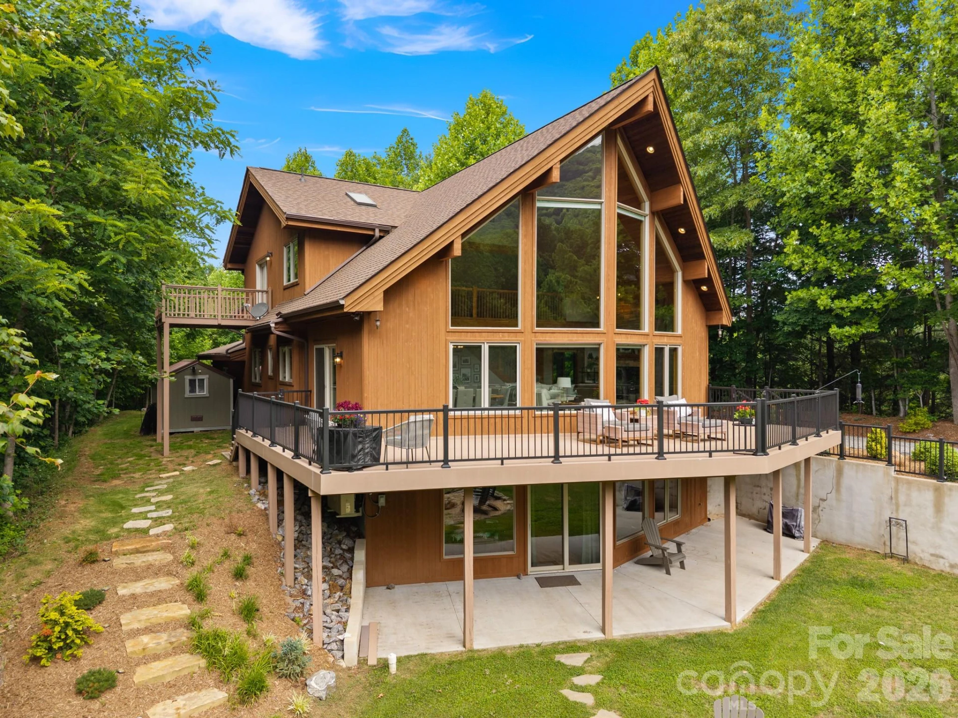 49 Western Eagle Drive - Photo 3