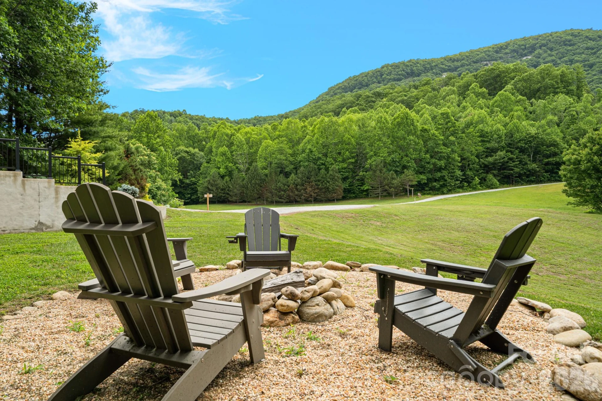 49 Western Eagle Drive - Photo 45