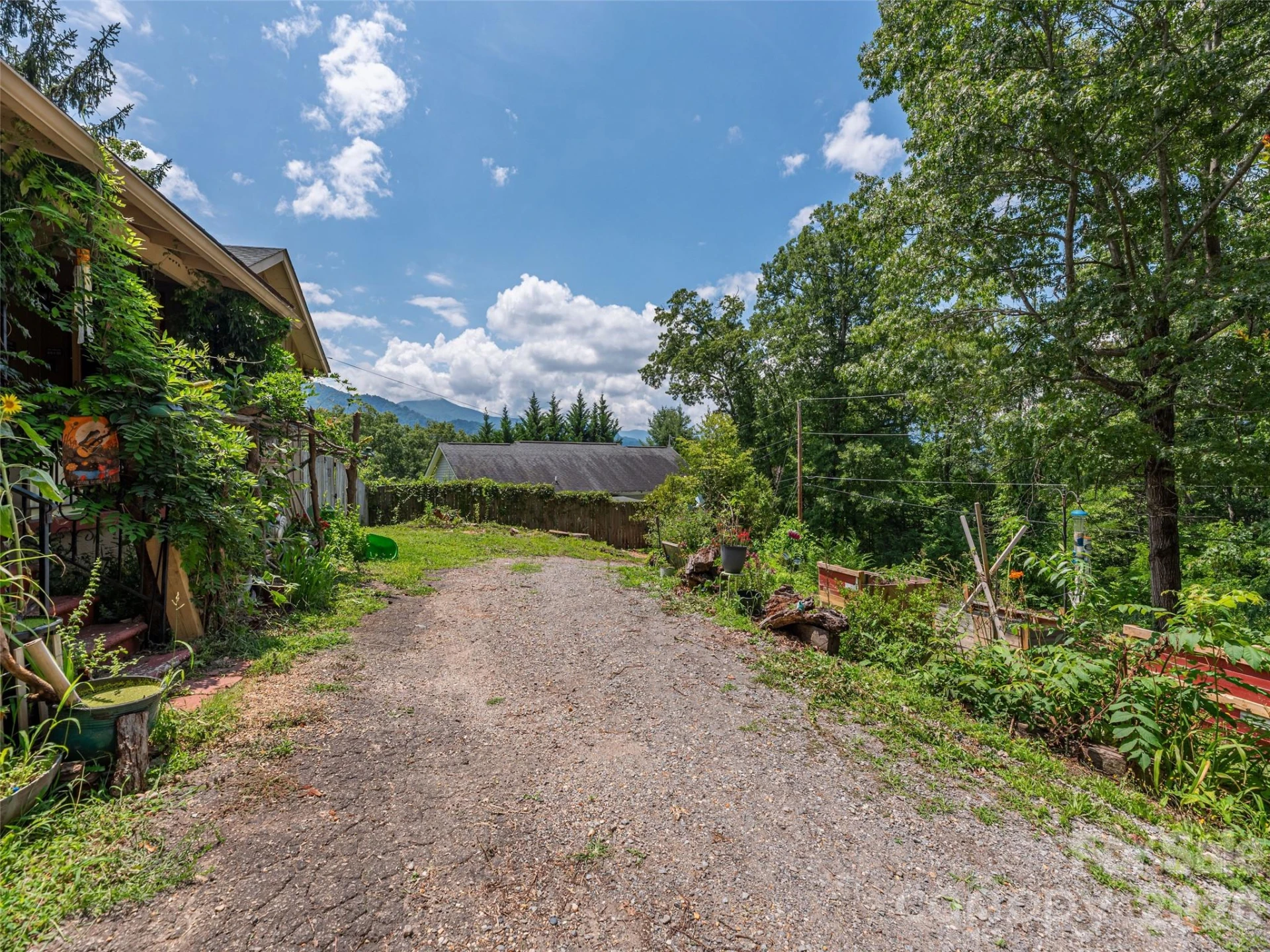 337 Hamer Avenue - Photo 23