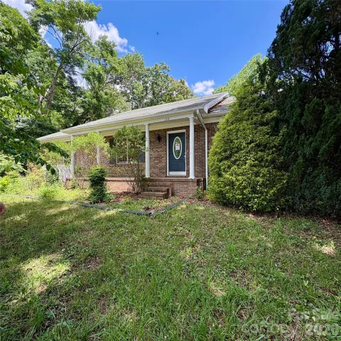 132 Haynes Street, Hendersonville, NC, 28791