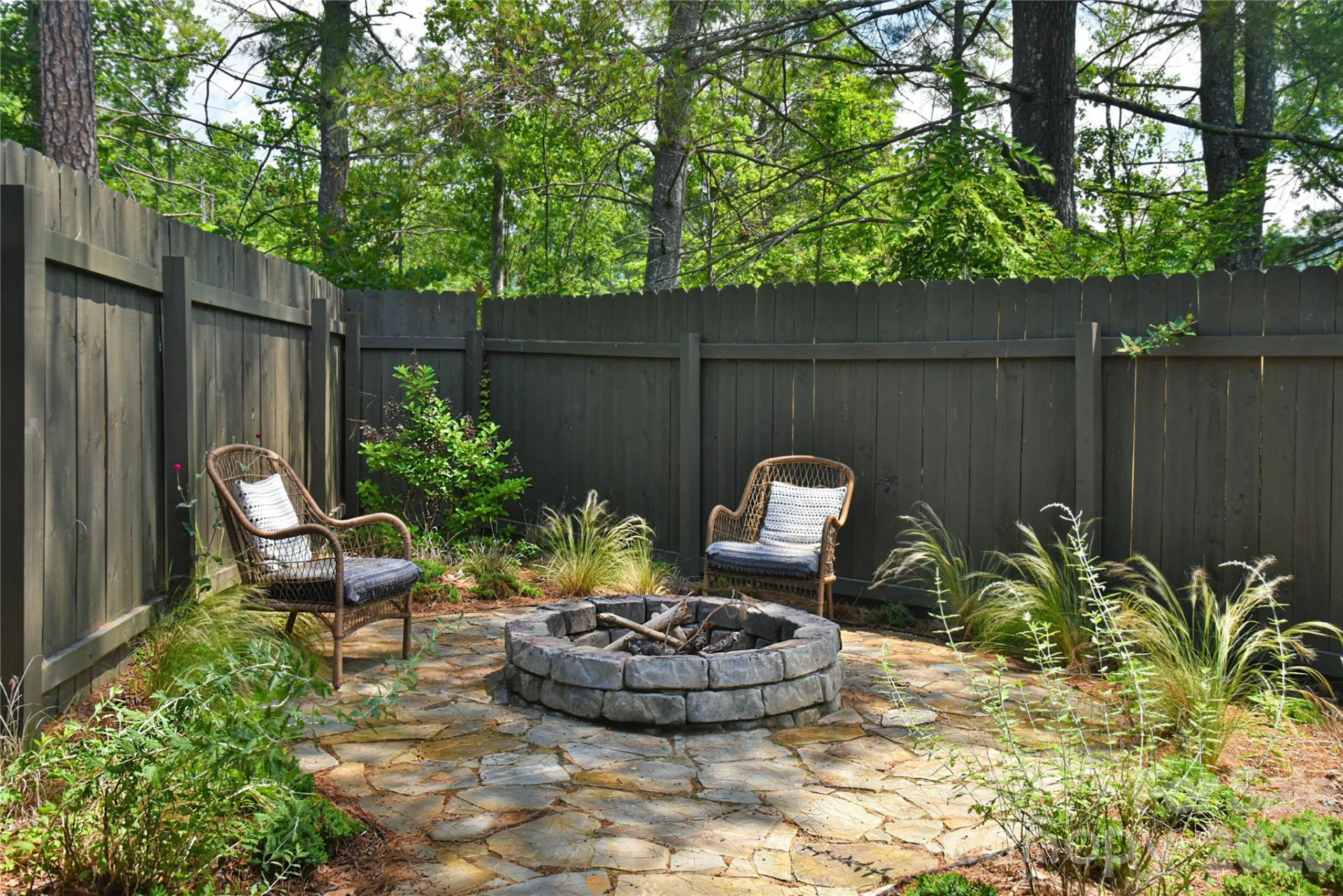 351 Windsor Road - Photo 5
