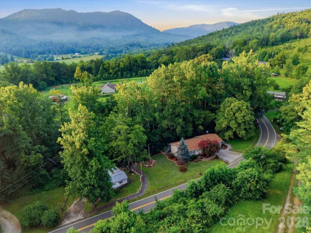 5513 Old Linville Road, Marion, NC, 28752