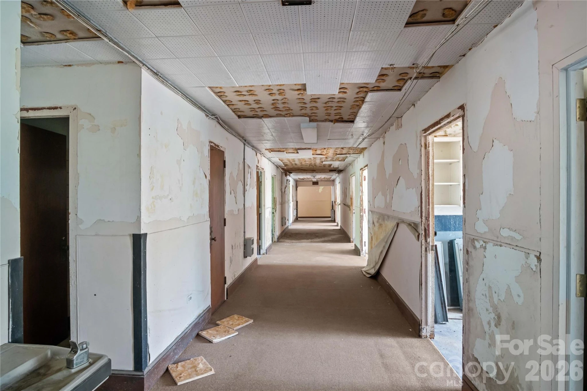 330 Carolina Drive - Photo 15