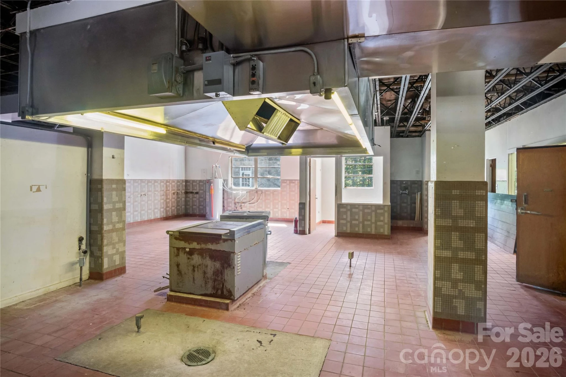 330 Carolina Drive - Photo 30