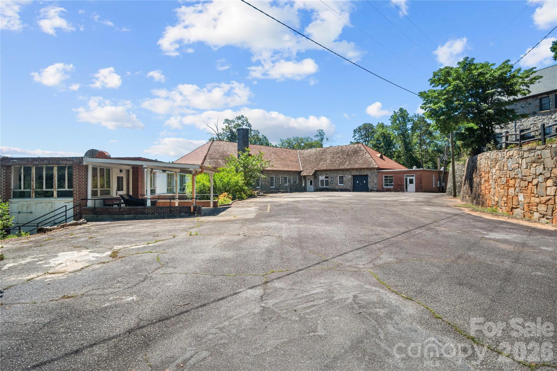 330 Carolina Drive - Photo 39