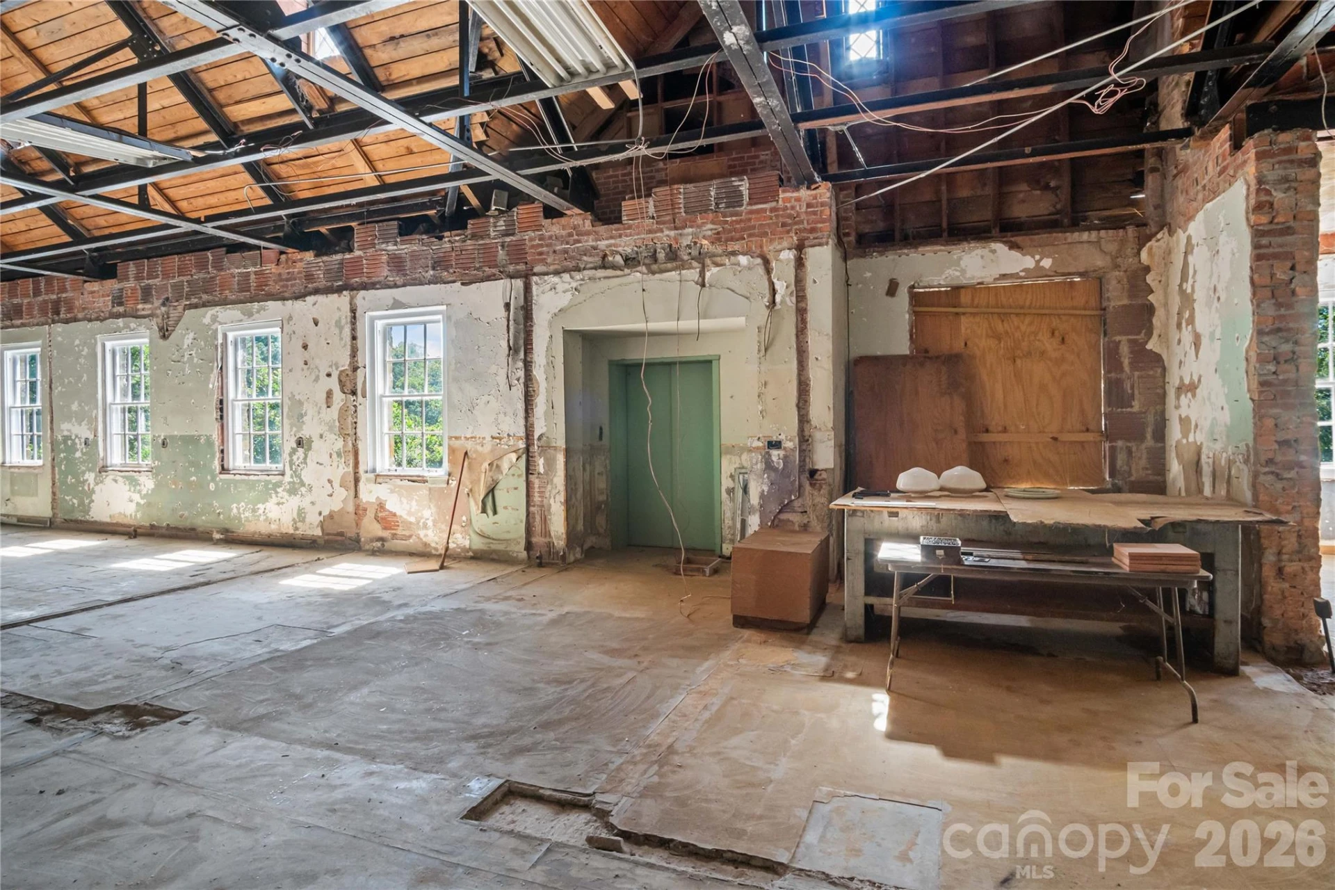 330 Carolina Drive - Photo 9