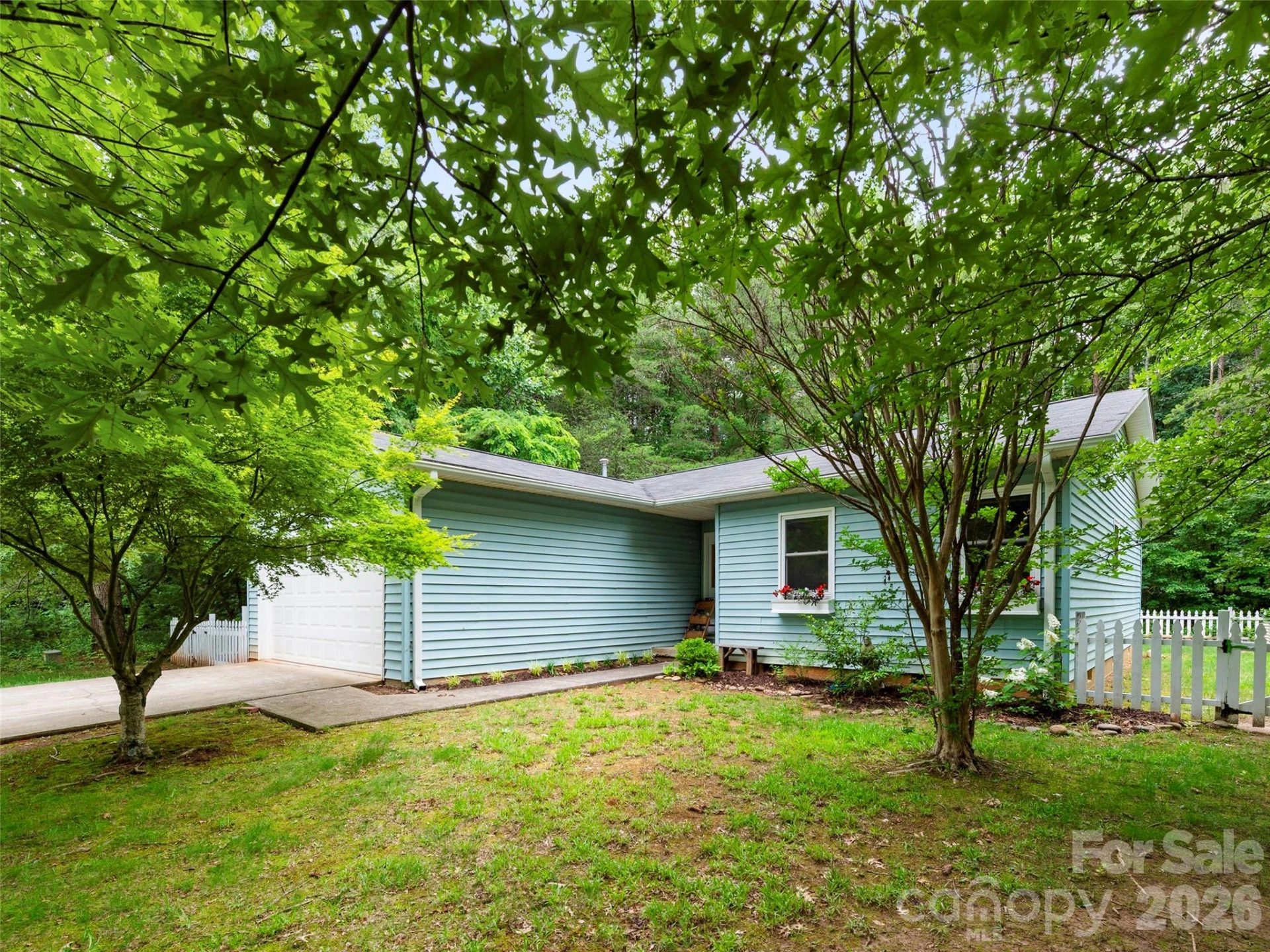 39 Rocking Porch Lane - Photo 2