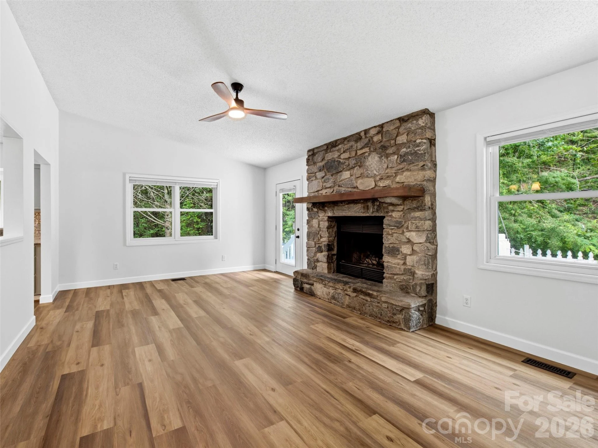 39 Rocking Porch Lane - Photo 10