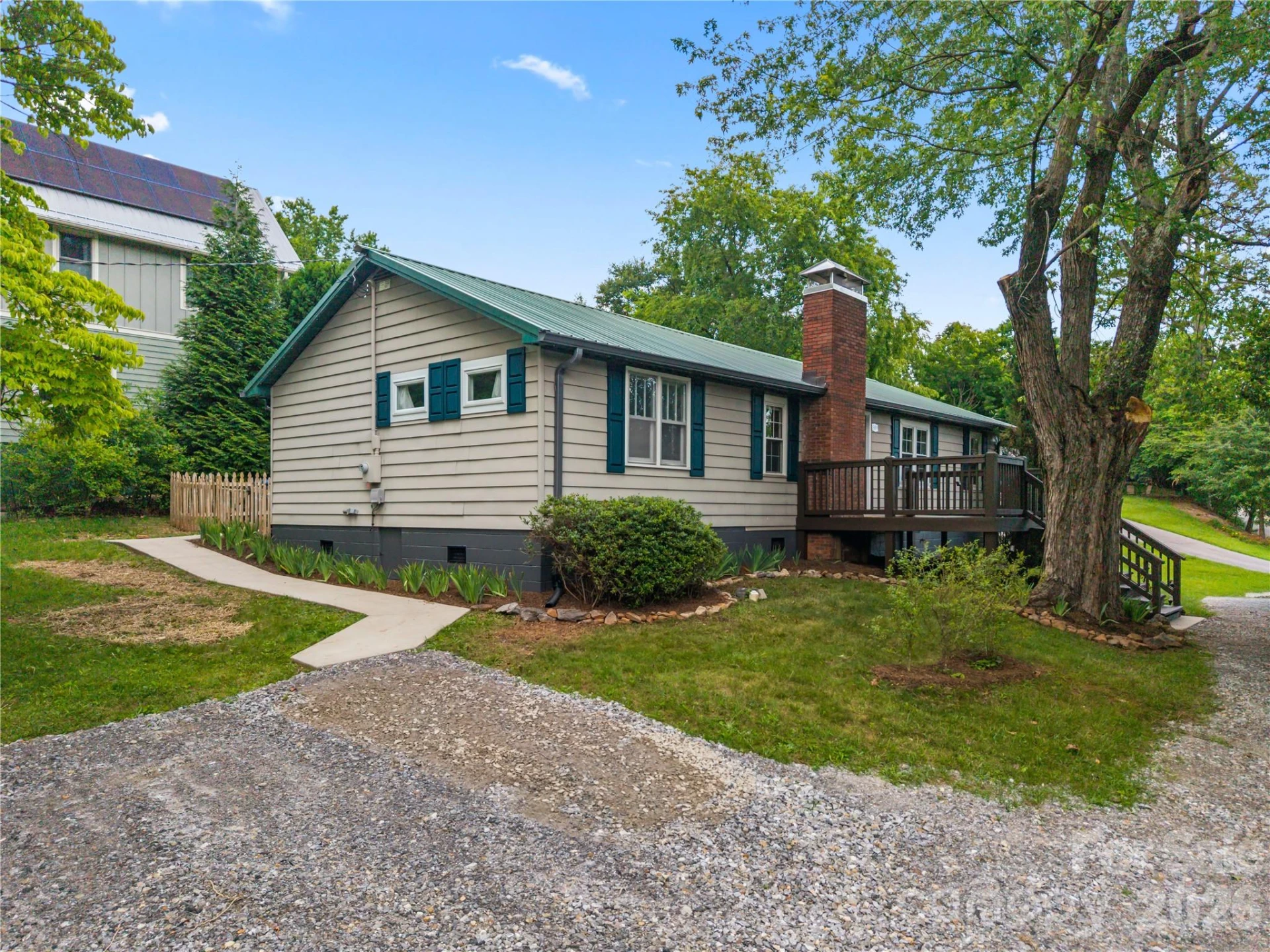 589 Sand Hill Road - Photo 21