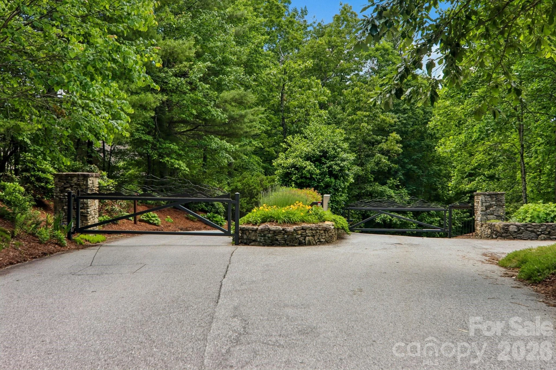 11 Magnolia Branch Drive - Photo 2