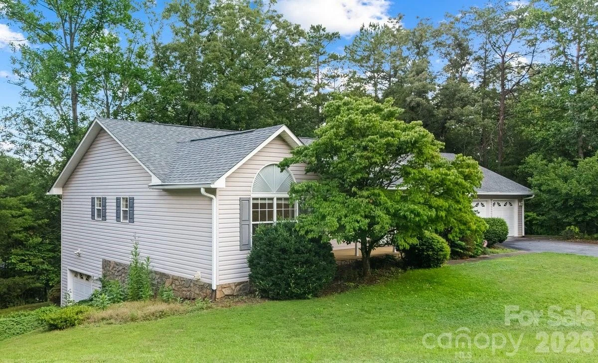 27 Red Maple Drive - Photo 7