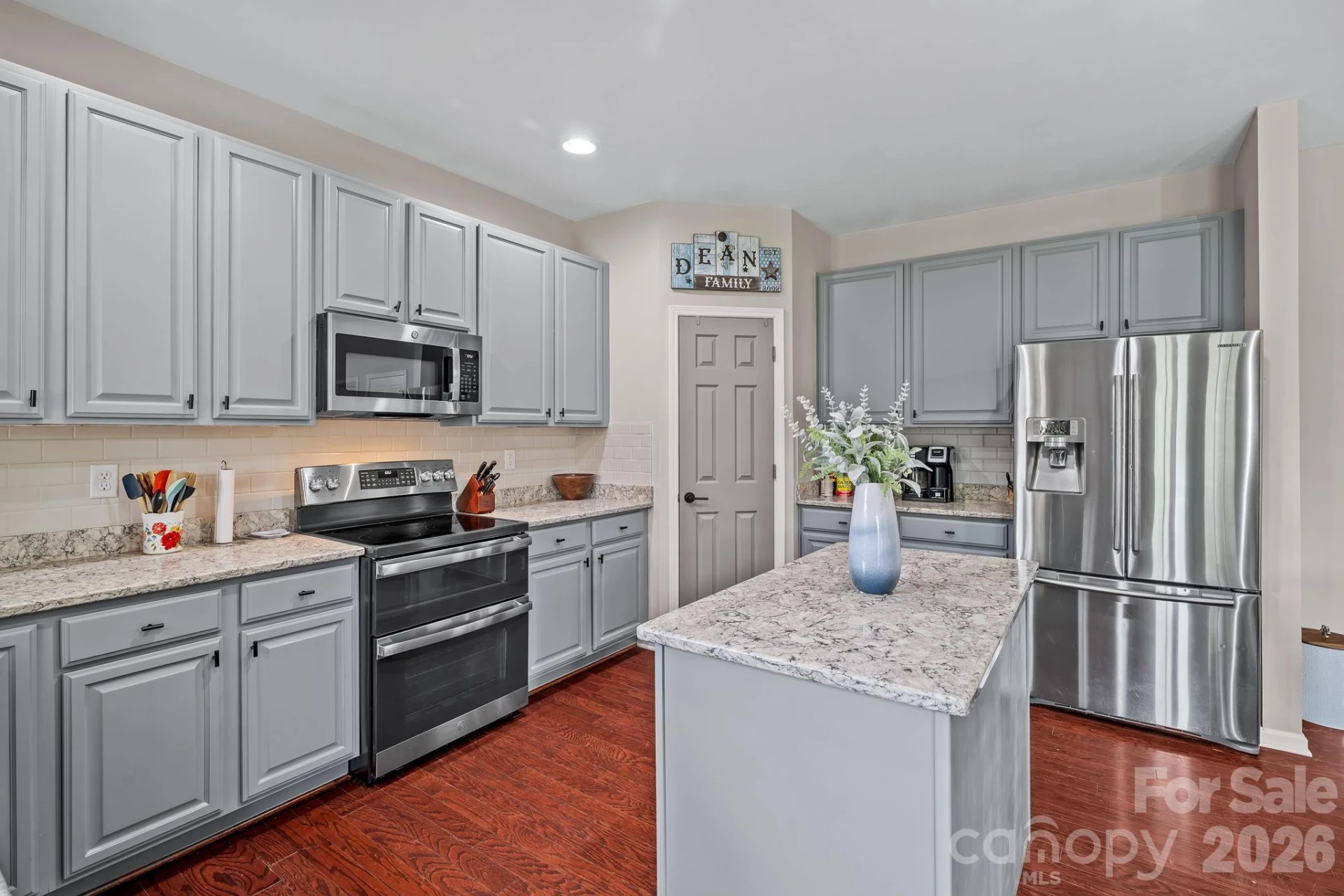 227 Roanoke Road - Photo 12