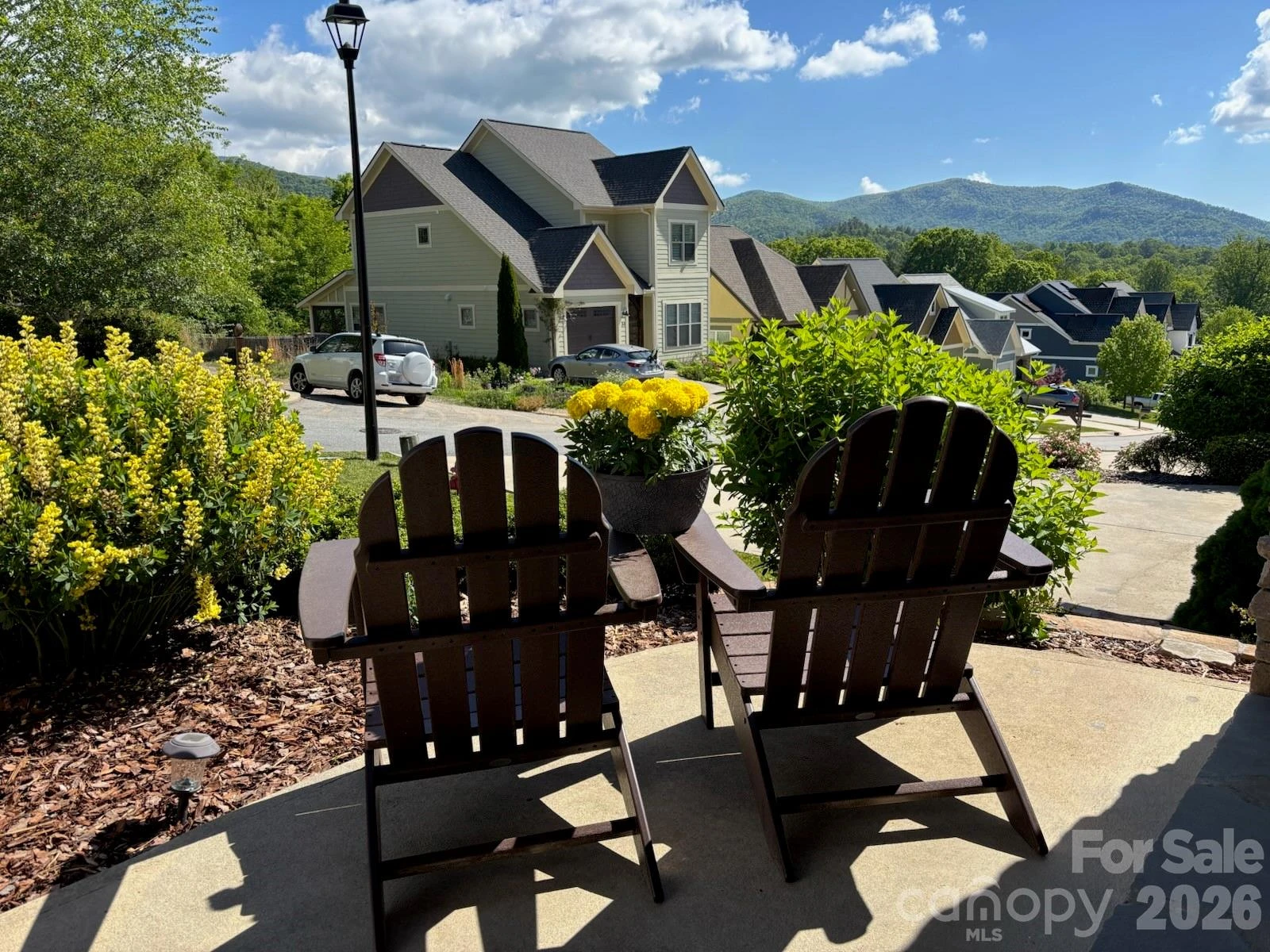 39 Tudor Way - Photo 3