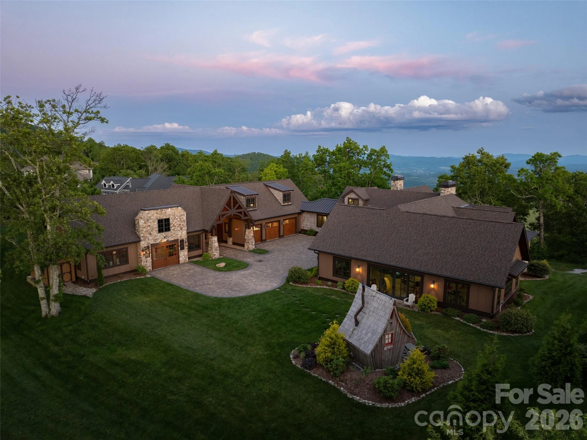 93 Snow Ridge Drive