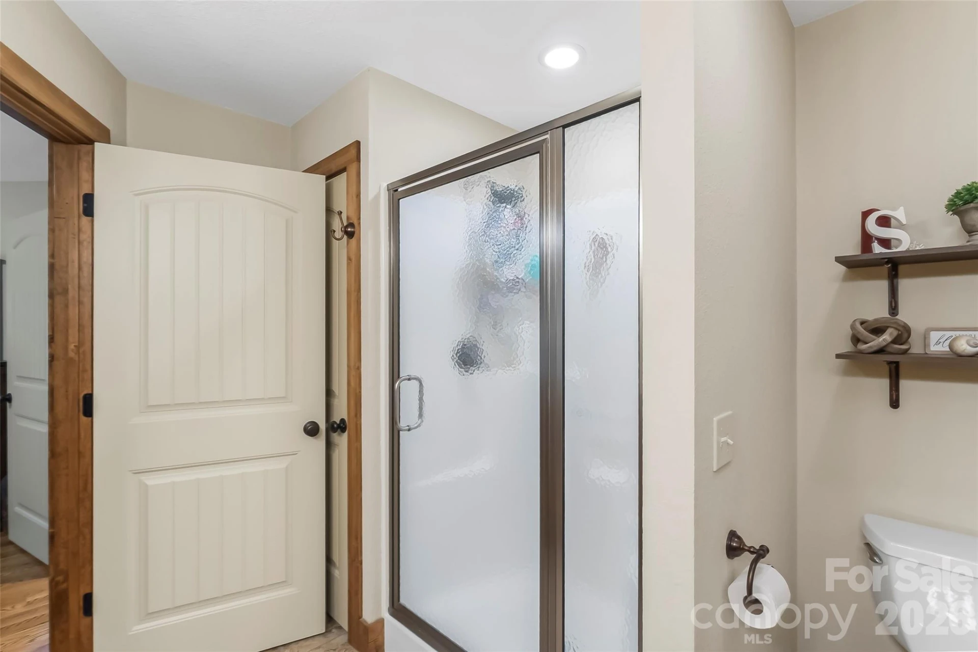 590 Larkhaven Drive - Photo 17