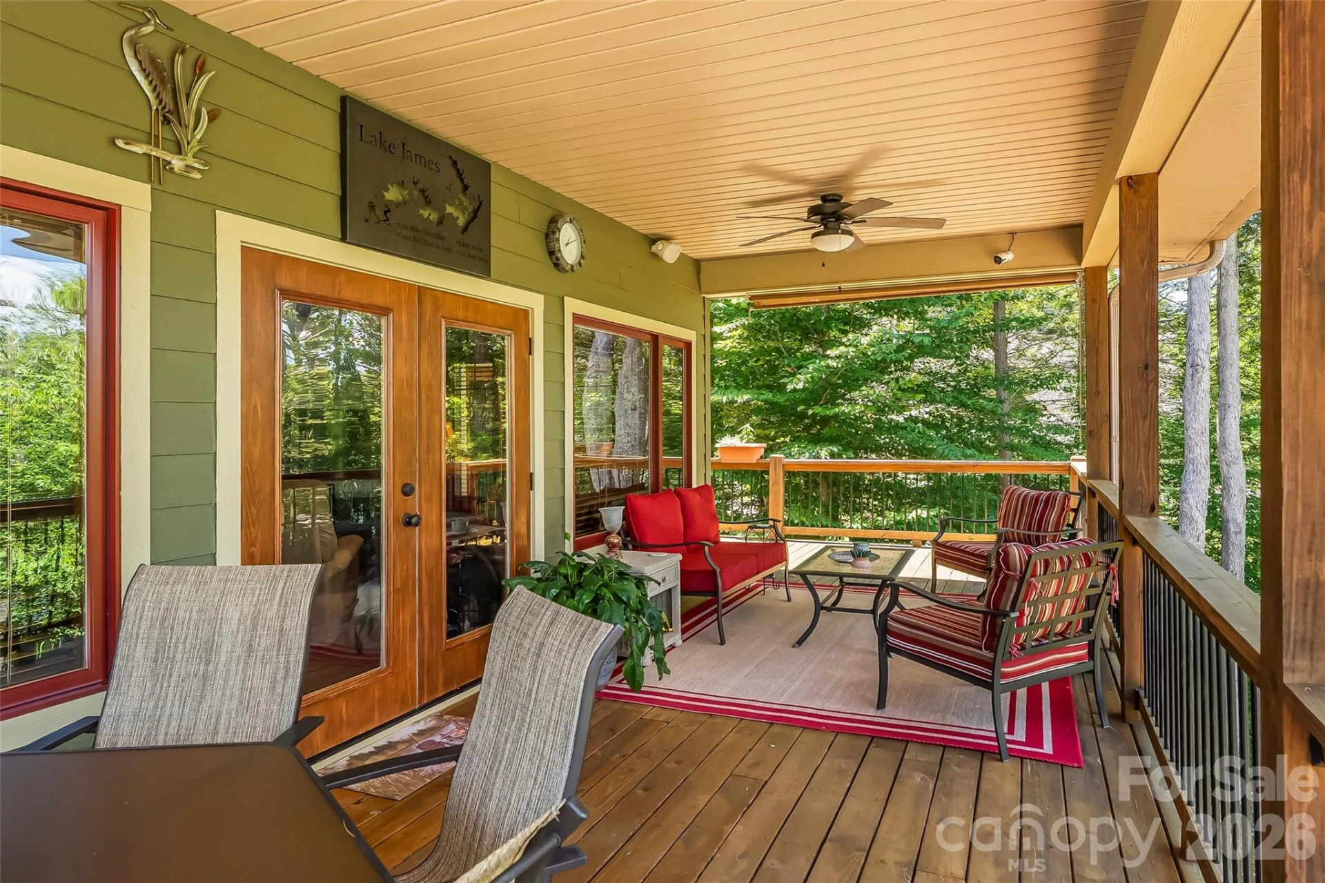 590 Larkhaven Drive - Photo 33