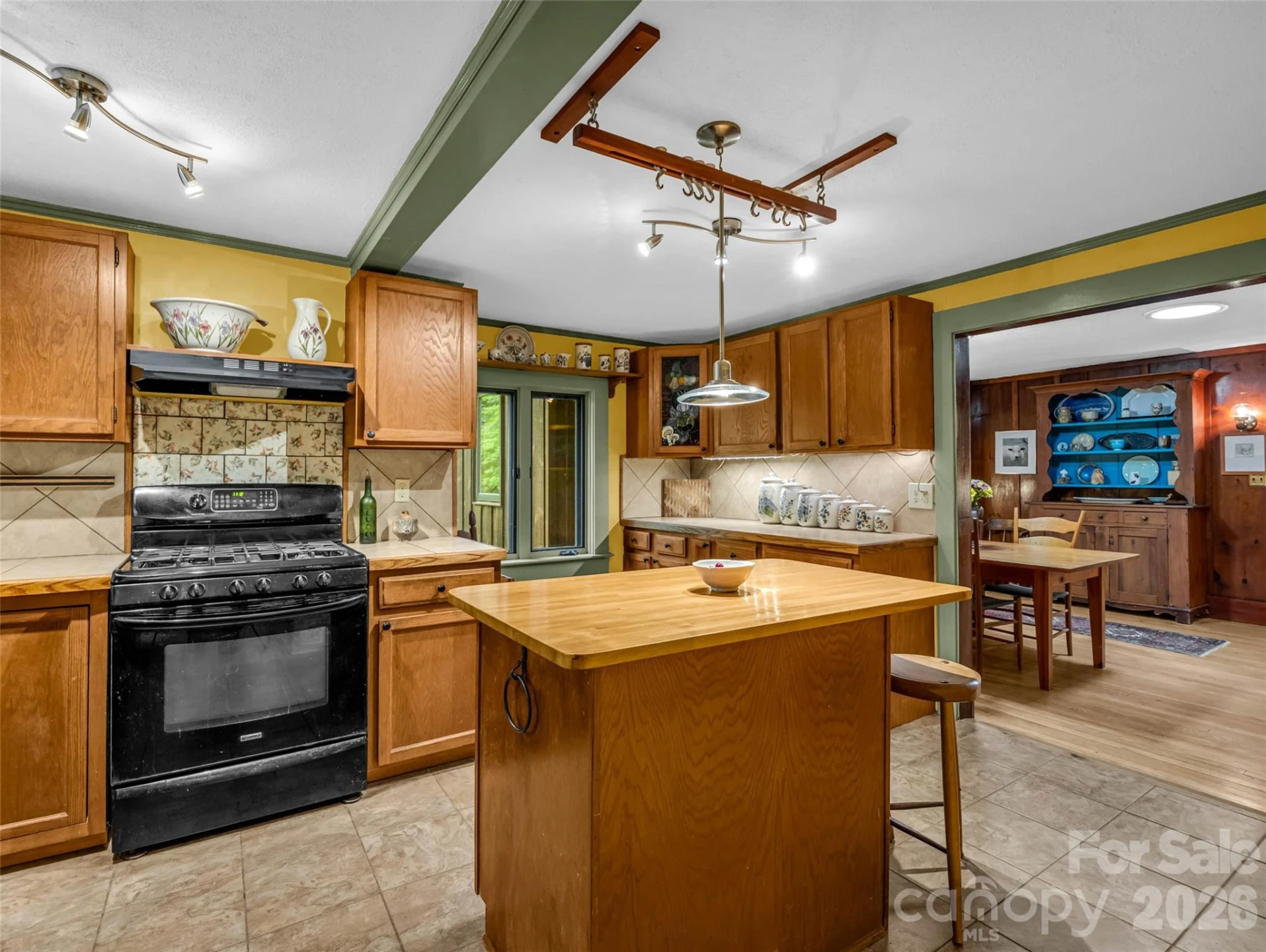 2212 Green River Road - Photo 13