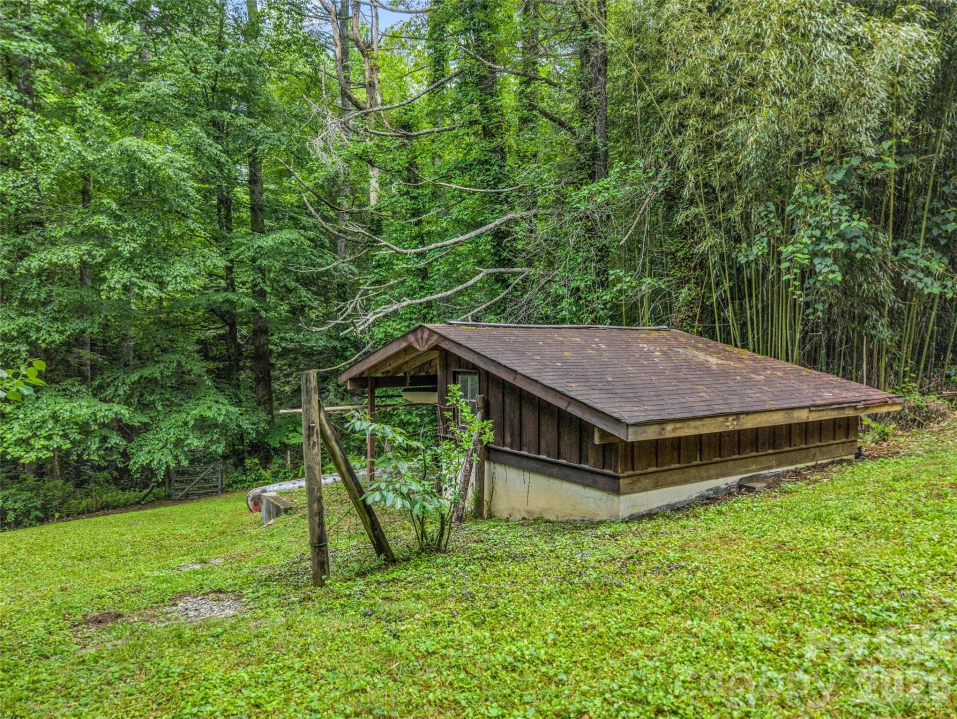 2212 Green River Road - Photo 42