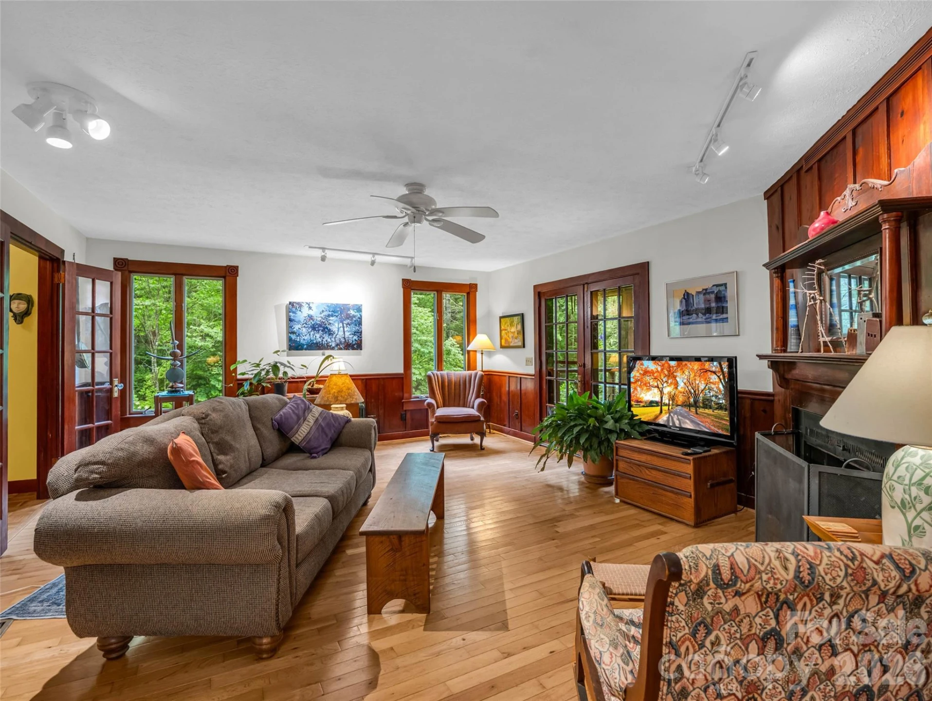 2212 Green River Road - Photo 8