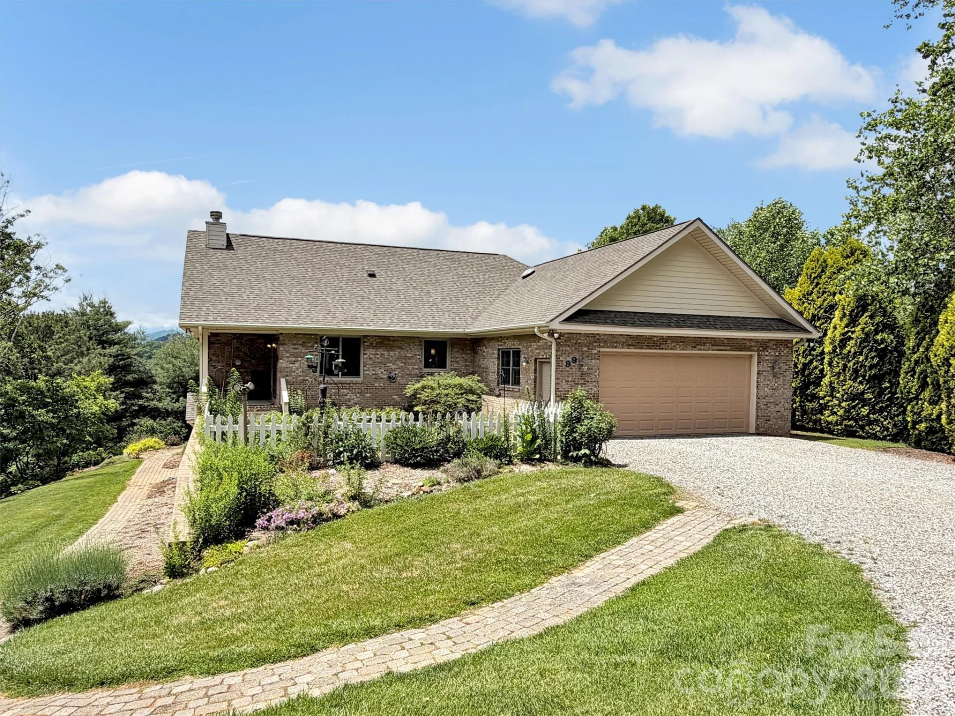 99 Mary Gray Drive - Photo 3