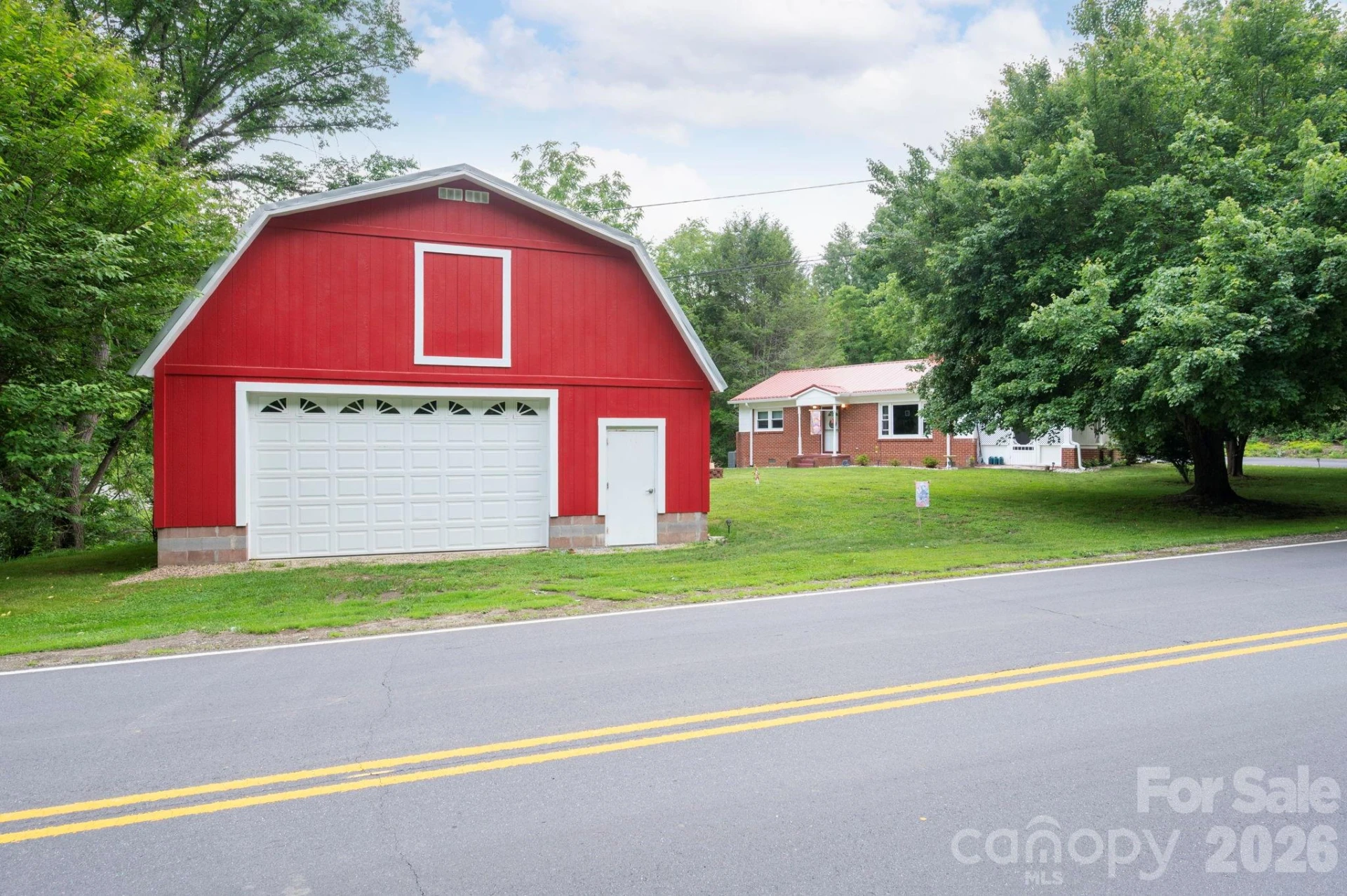2896 Old Mars Hill Highway - Photo 4