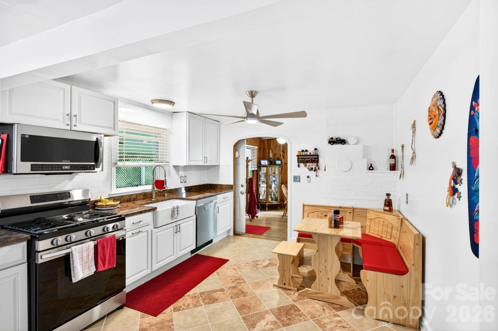 2896 Old Mars Hill Highway - Photo 9
