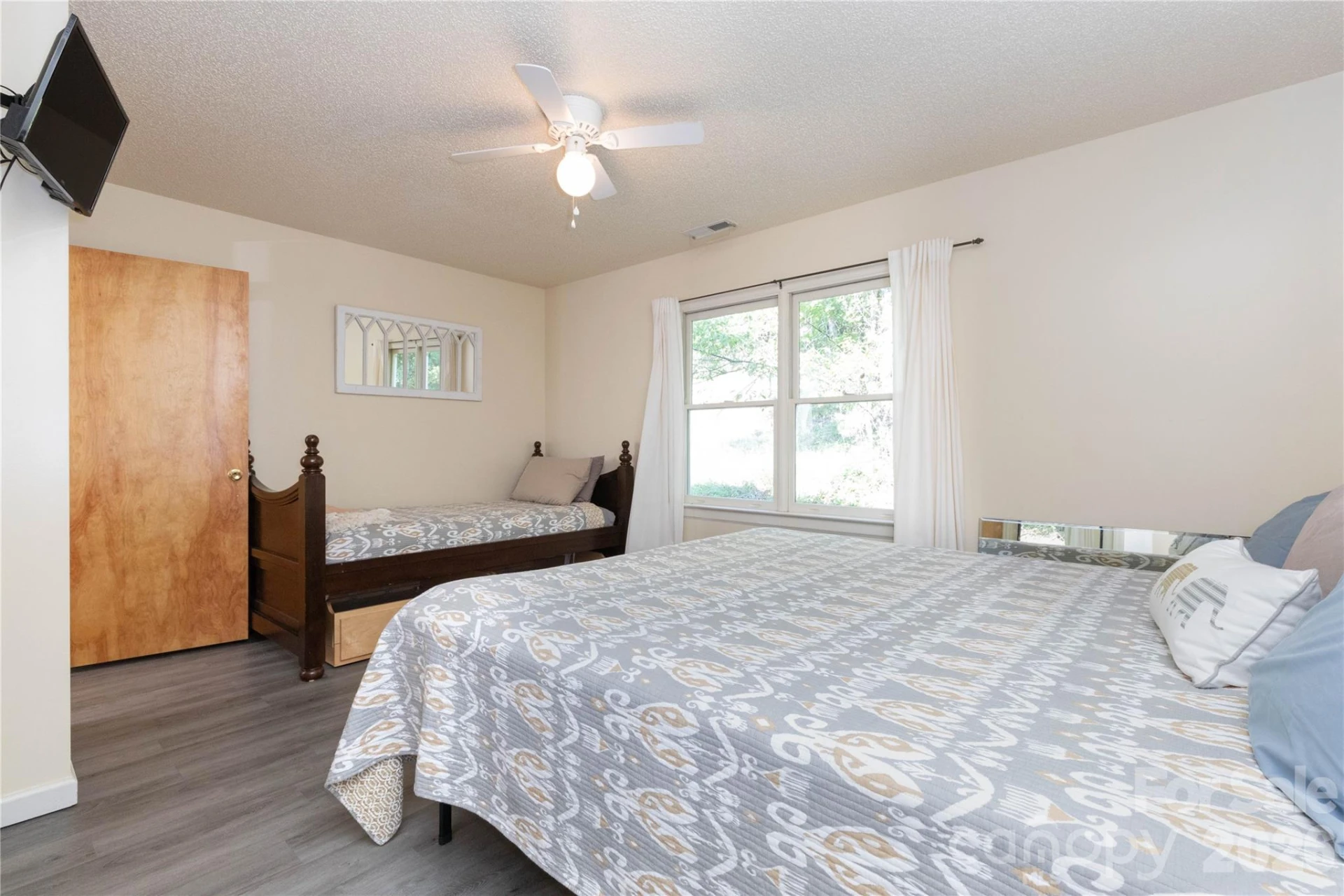 214 Deer Path - Photo 14