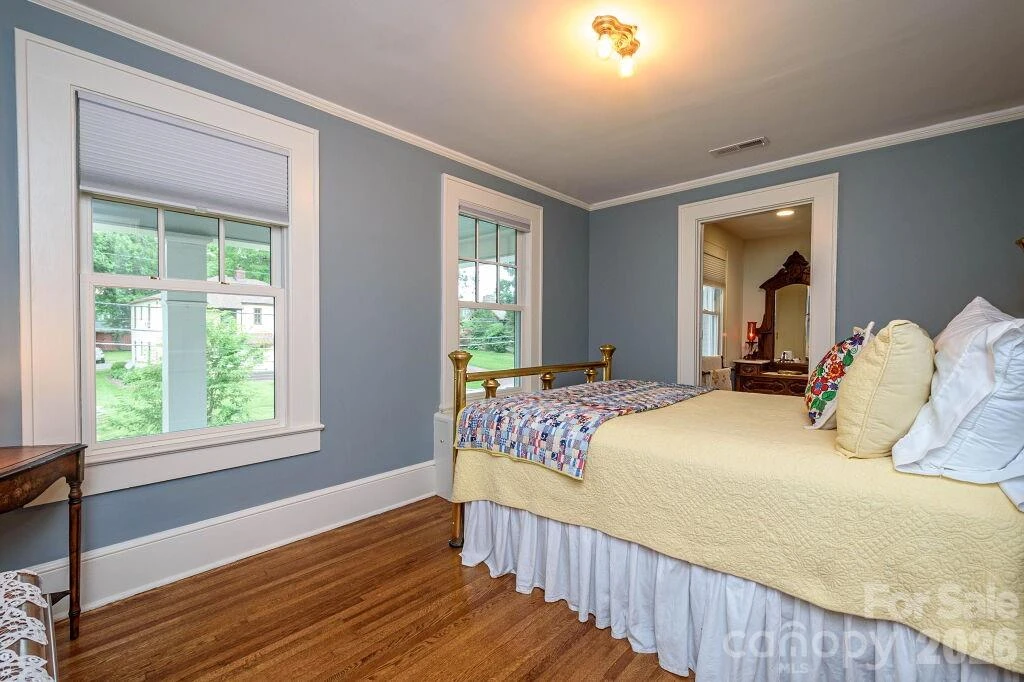 832 4th Avenue - Photo 32