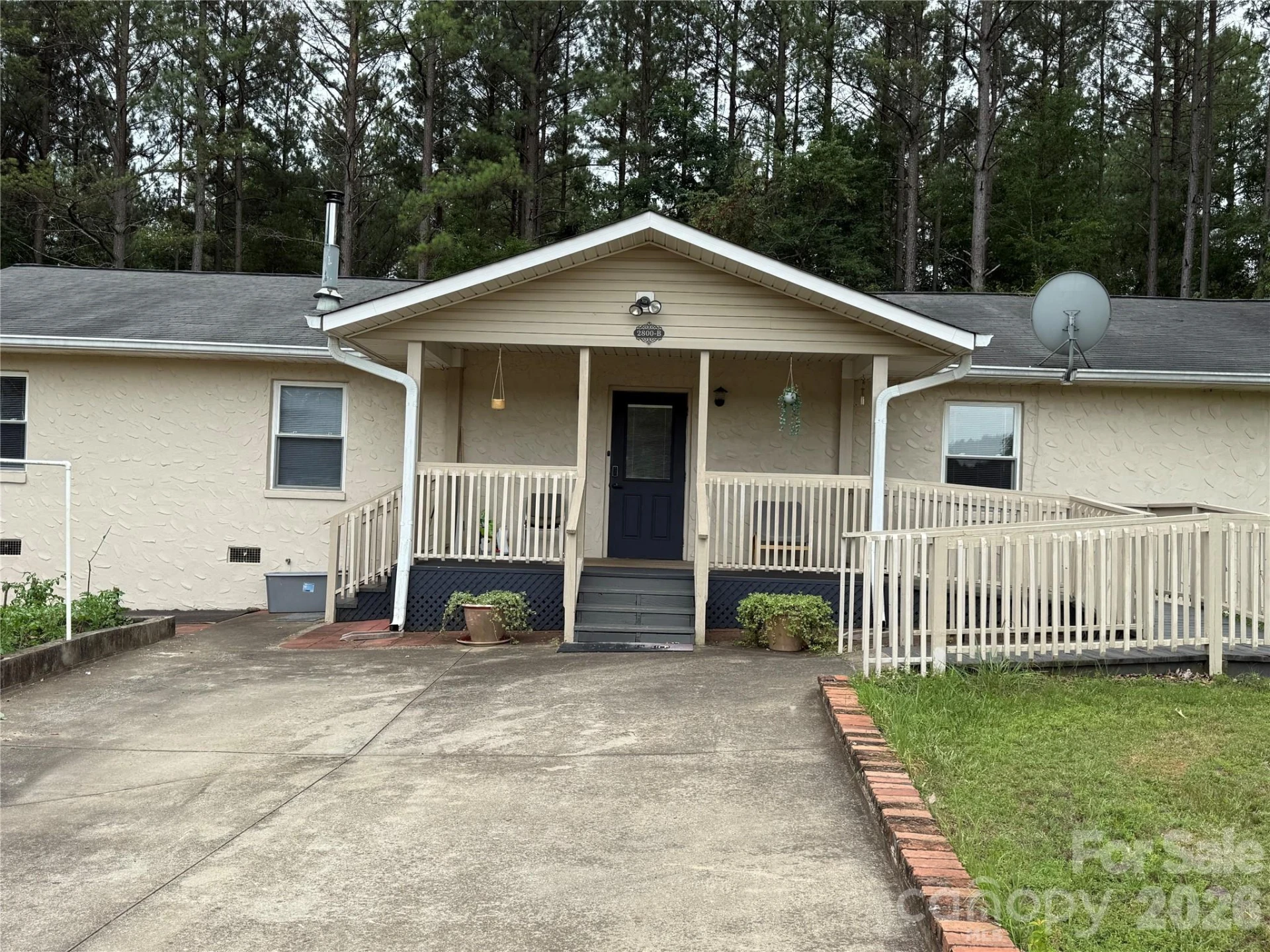 2800 Coxe Road - Photo 2