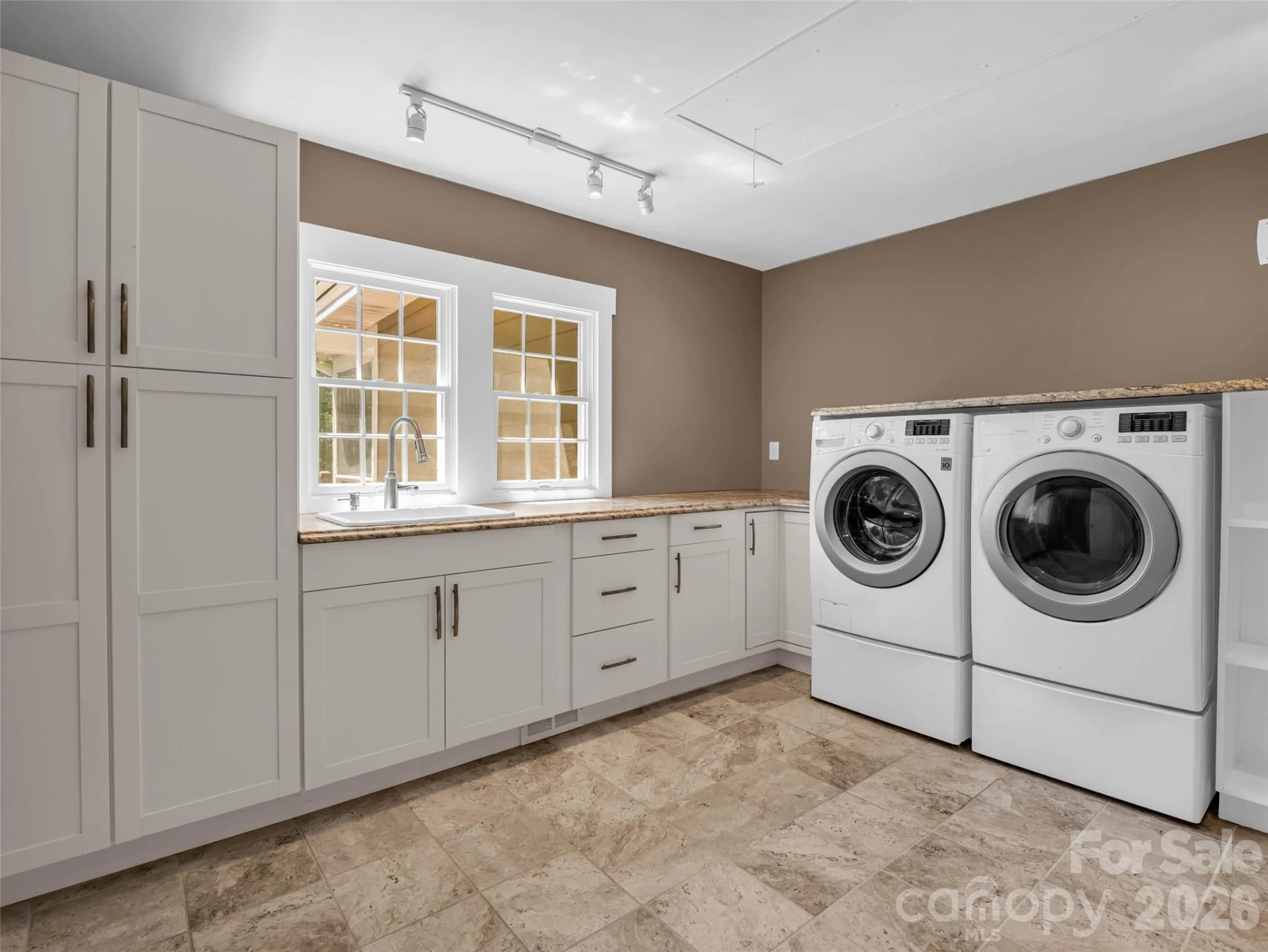 52 Forest Road - Photo 21