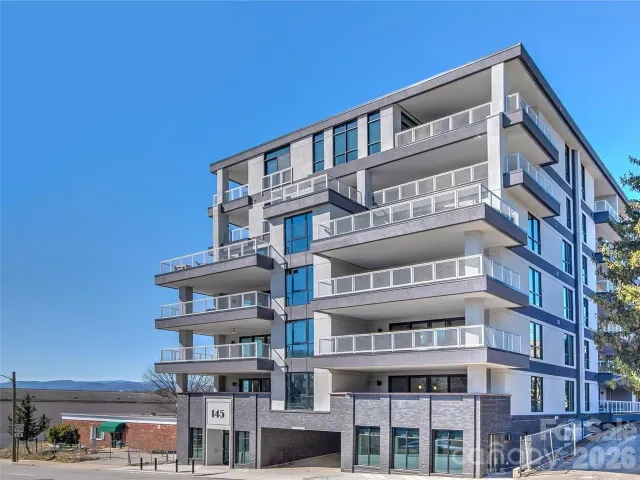 145 Biltmore Avenue, Asheville, NC, 28801