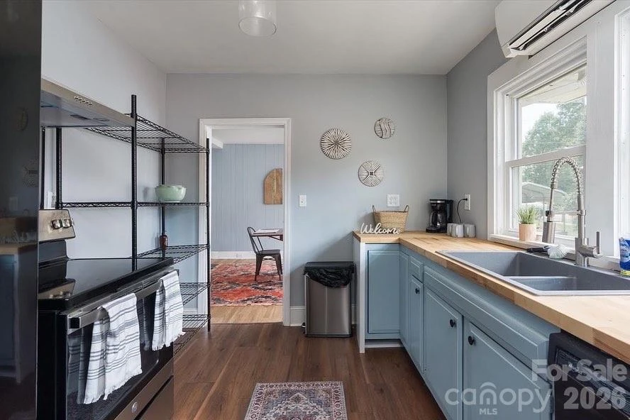 10 Washington Avenue - Photo 3