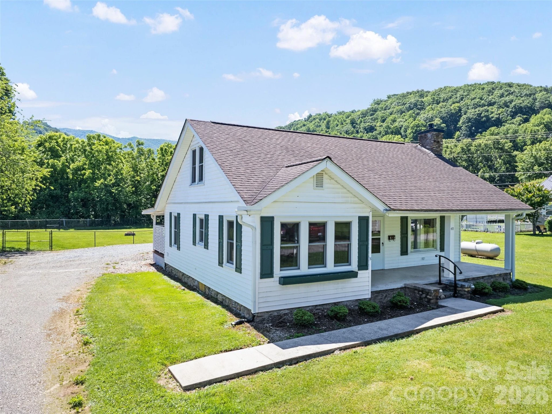 40 Avery Street - Photo 2