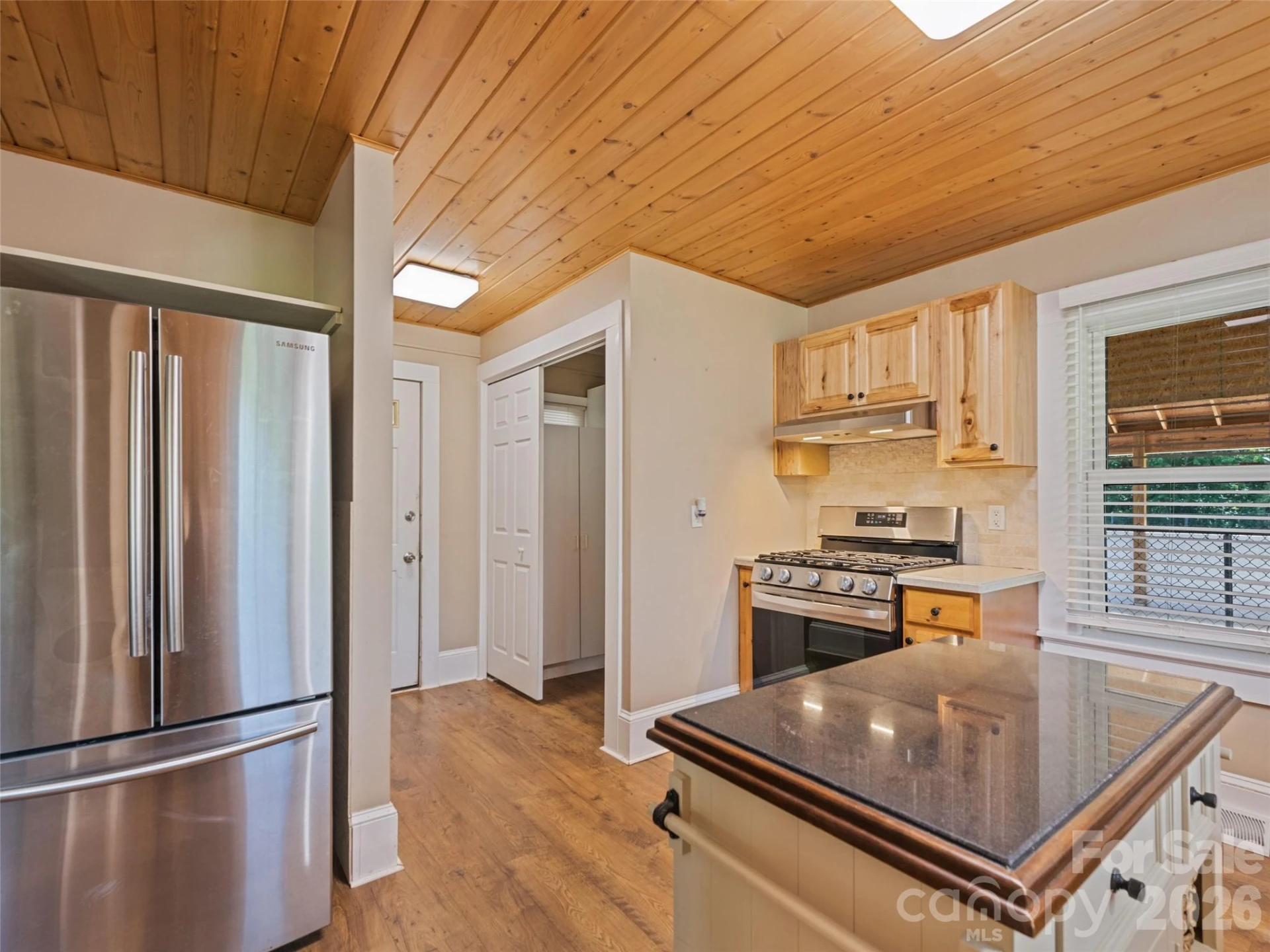 40 Avery Street - Photo 25