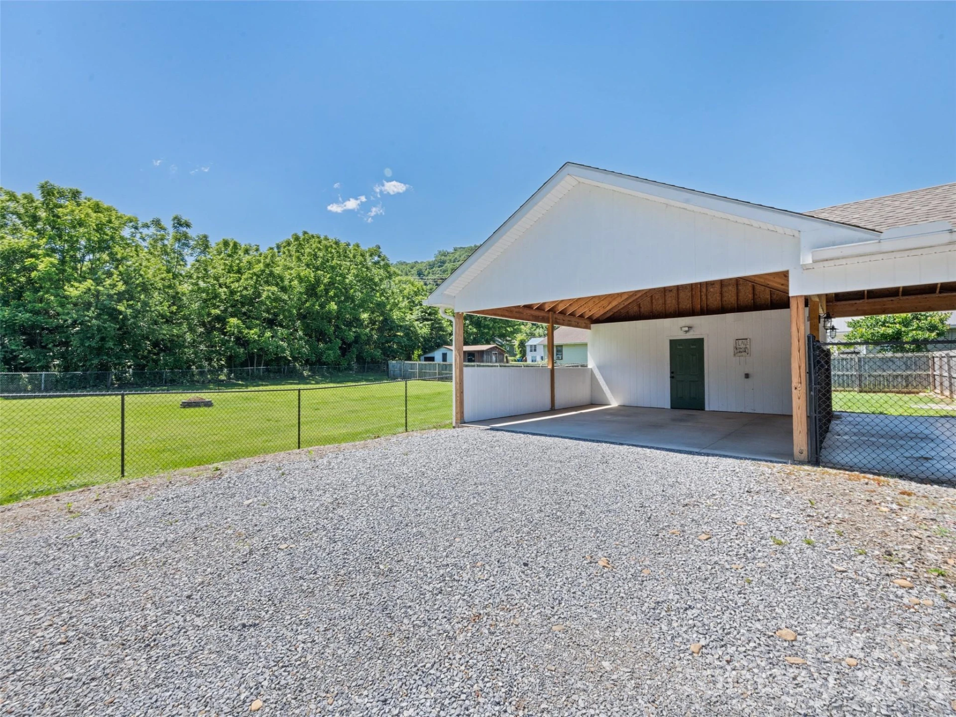 40 Avery Street - Photo 39