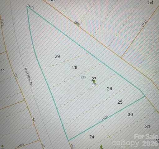 125 Rutledge Drive, Hendersonville, NC, 28739