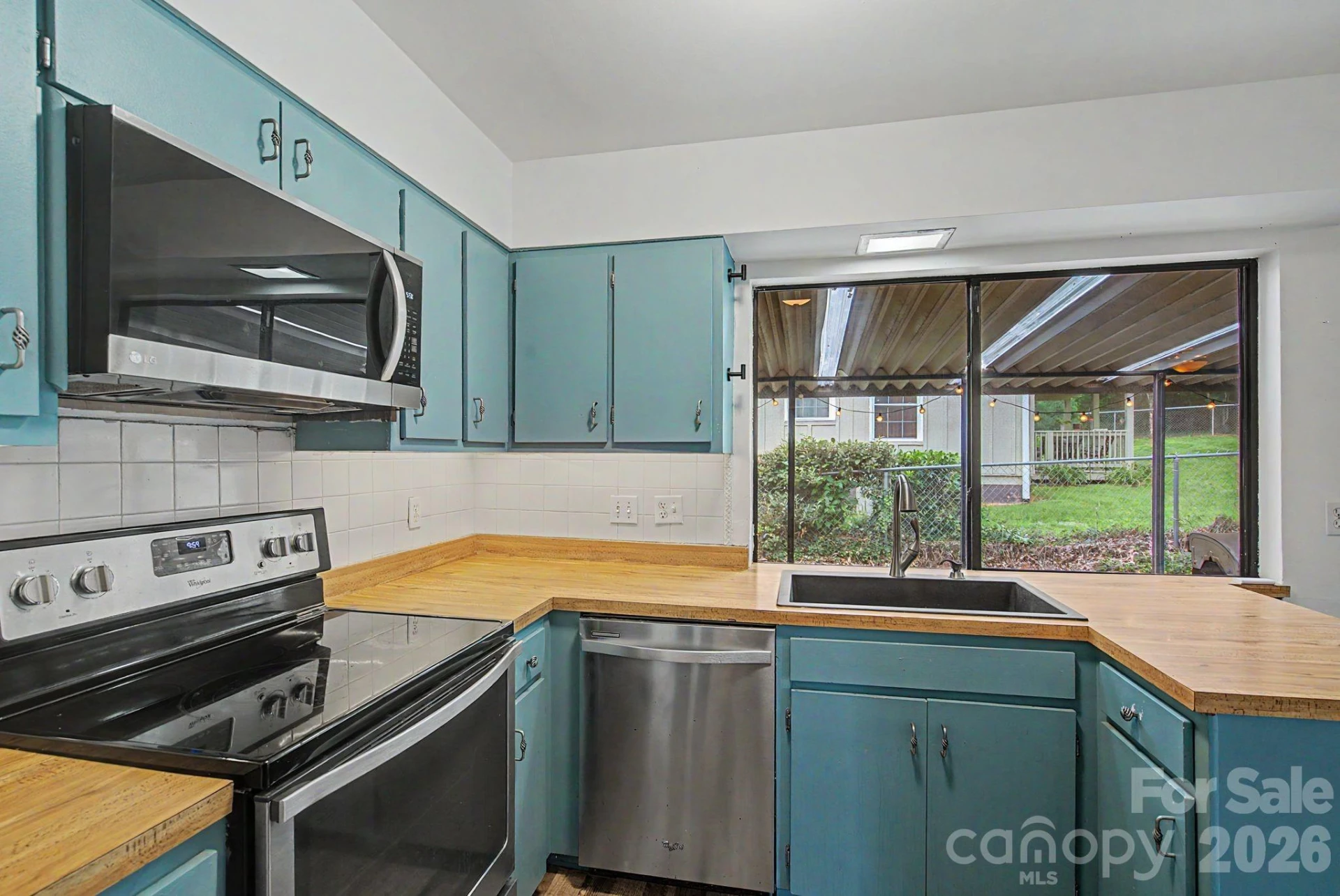 21 Glen Meadows Road - Photo 11
