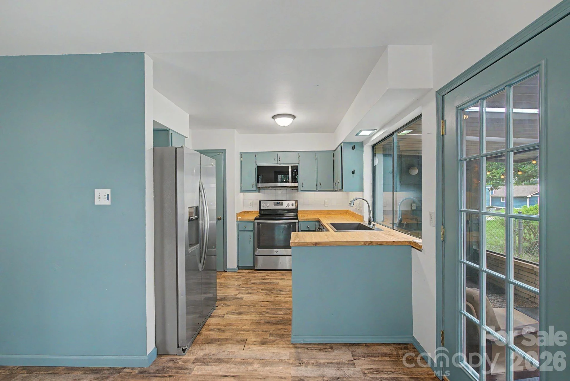 21 Glen Meadows Road - Photo 8