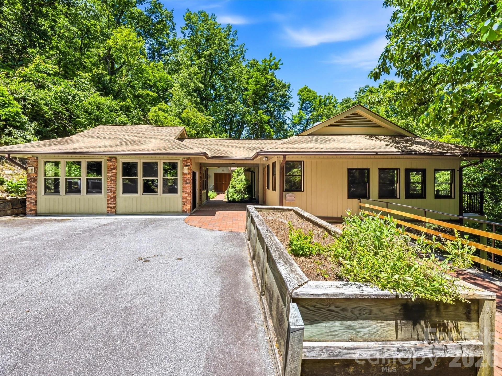 1430 Valmont Drive - Photo 3