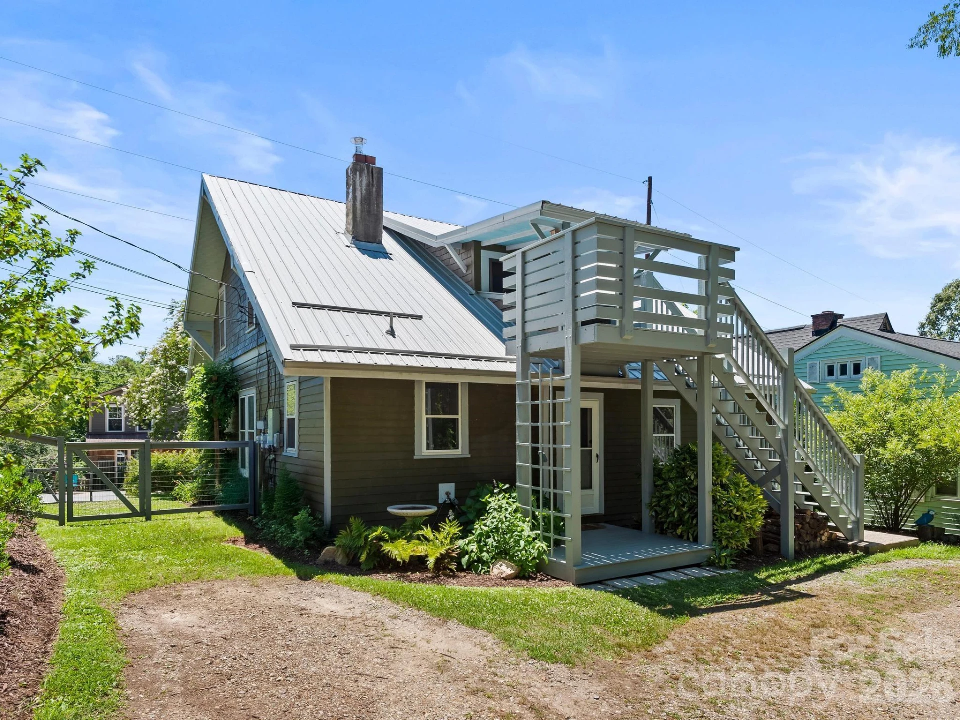 102 Courtland Avenue - Photo 22