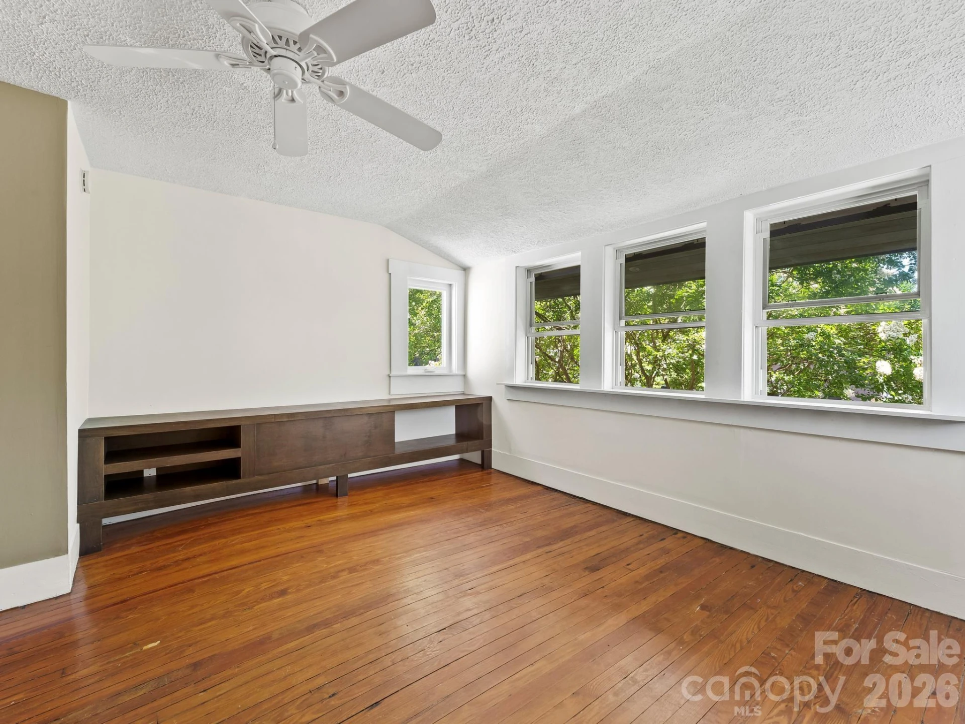 102 Courtland Avenue - Photo 27