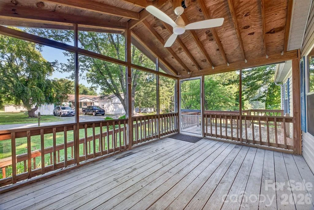 403 Doliver Drive - Photo 4