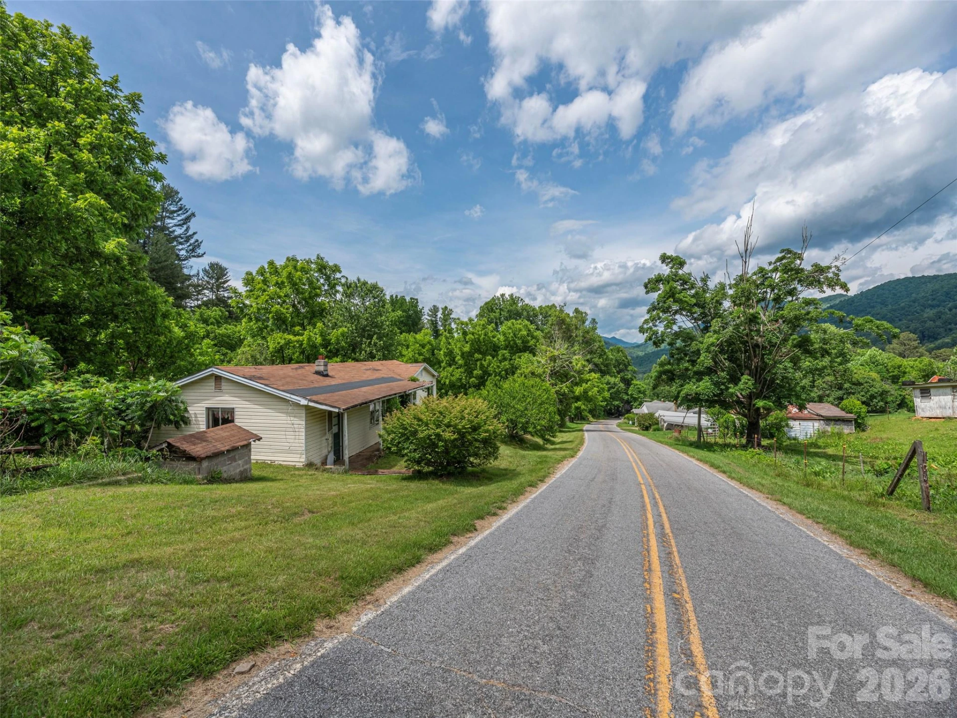 5622 Dutch Cove Road - Photo 17