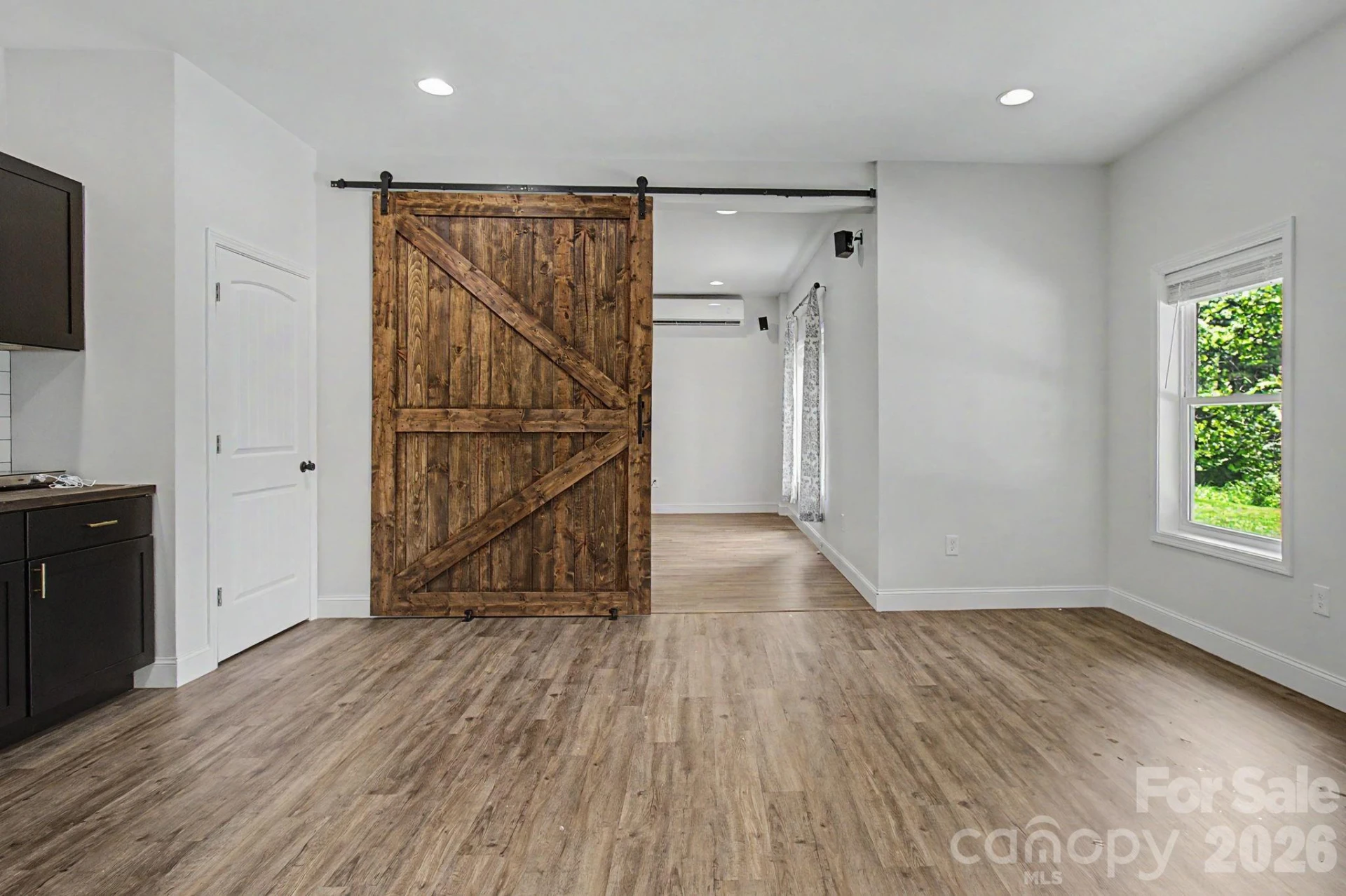 300 Green Meadow Lane - Photo 31