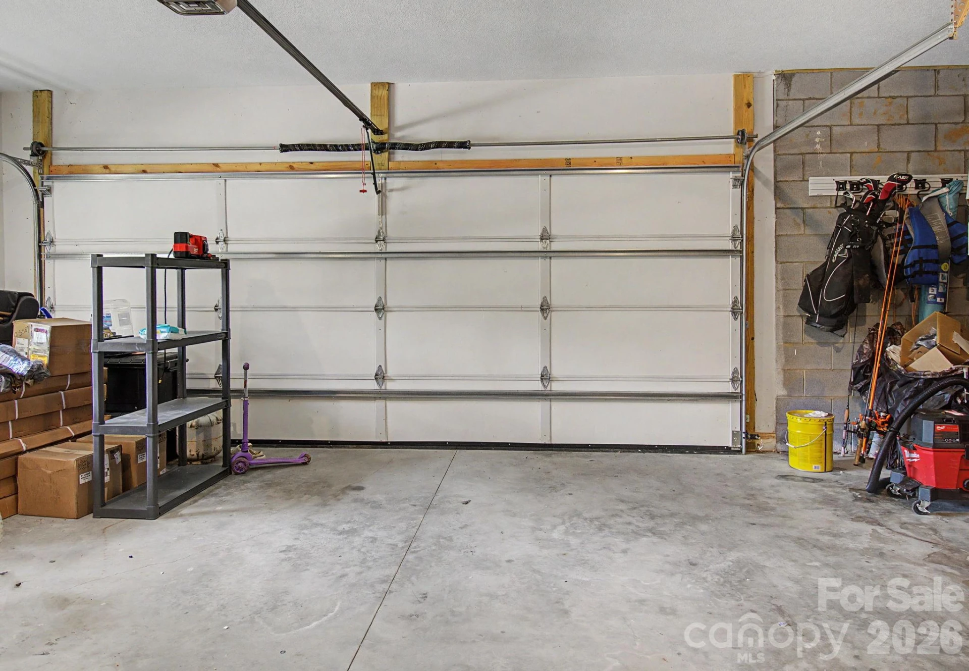 300 Green Meadow Lane - Photo 37