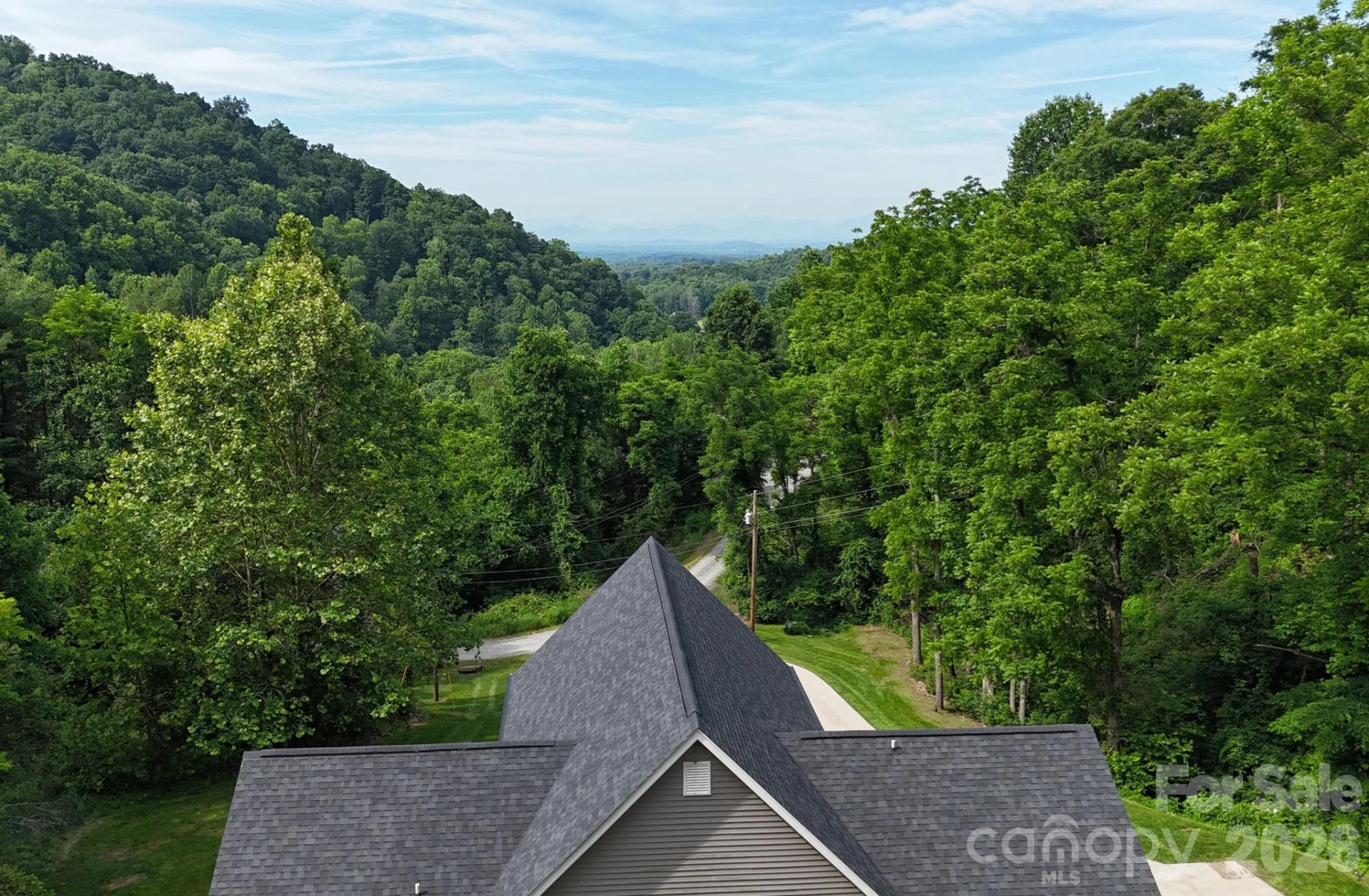 300 Green Meadow Lane - Photo 8