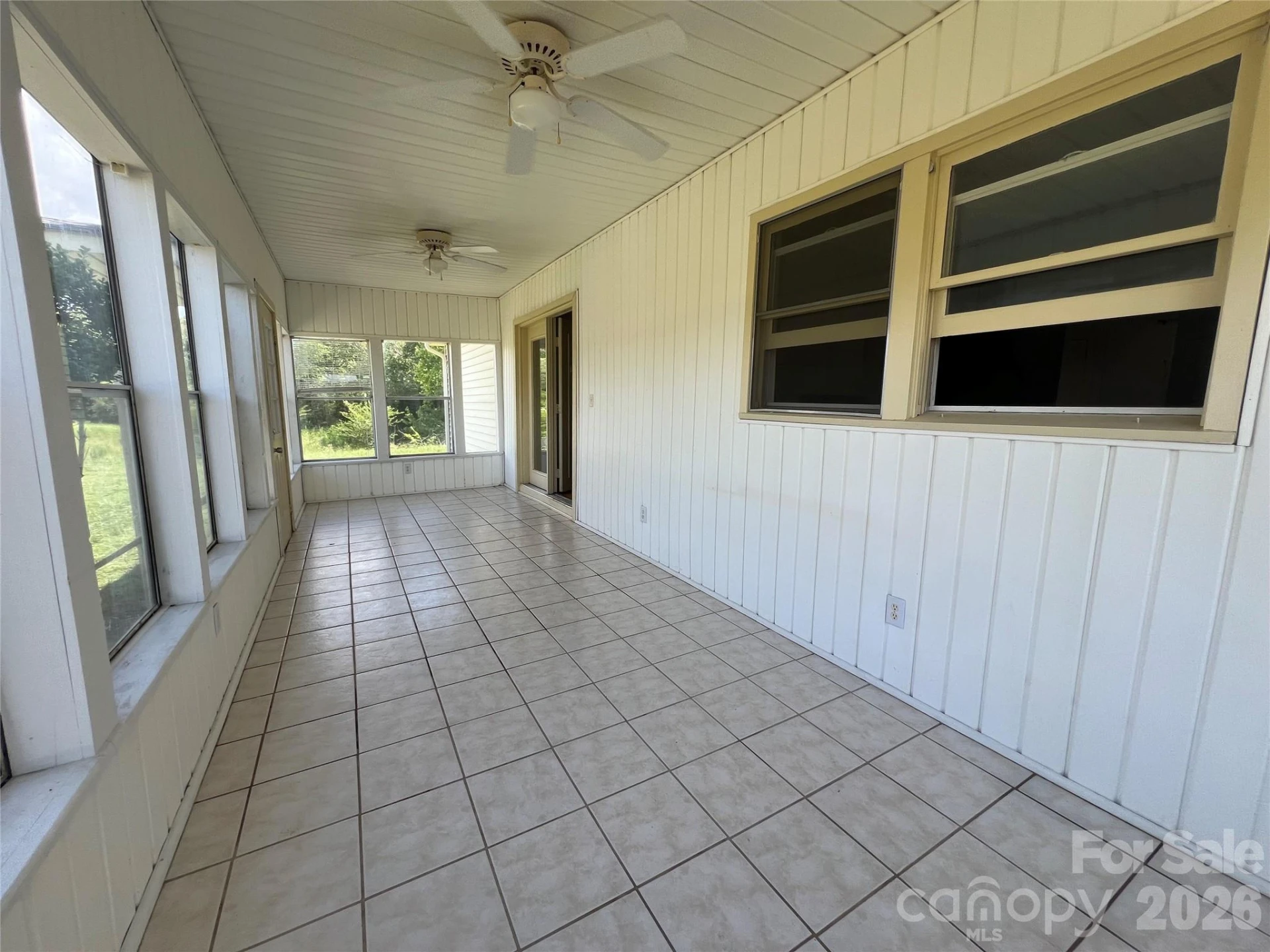 4405 Maple Creek Road - Photo 9