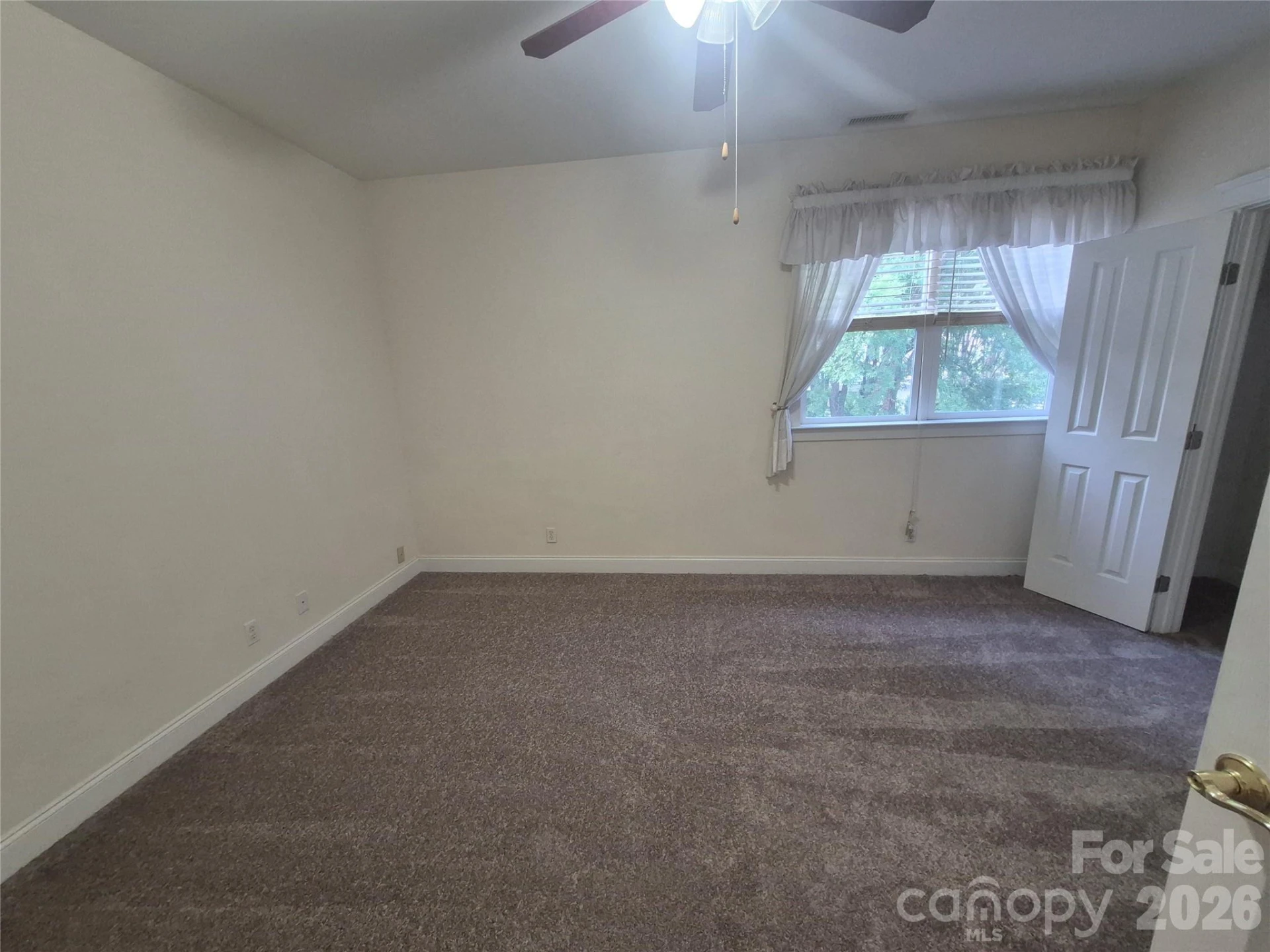1408 Kenton Lane - Photo 37
